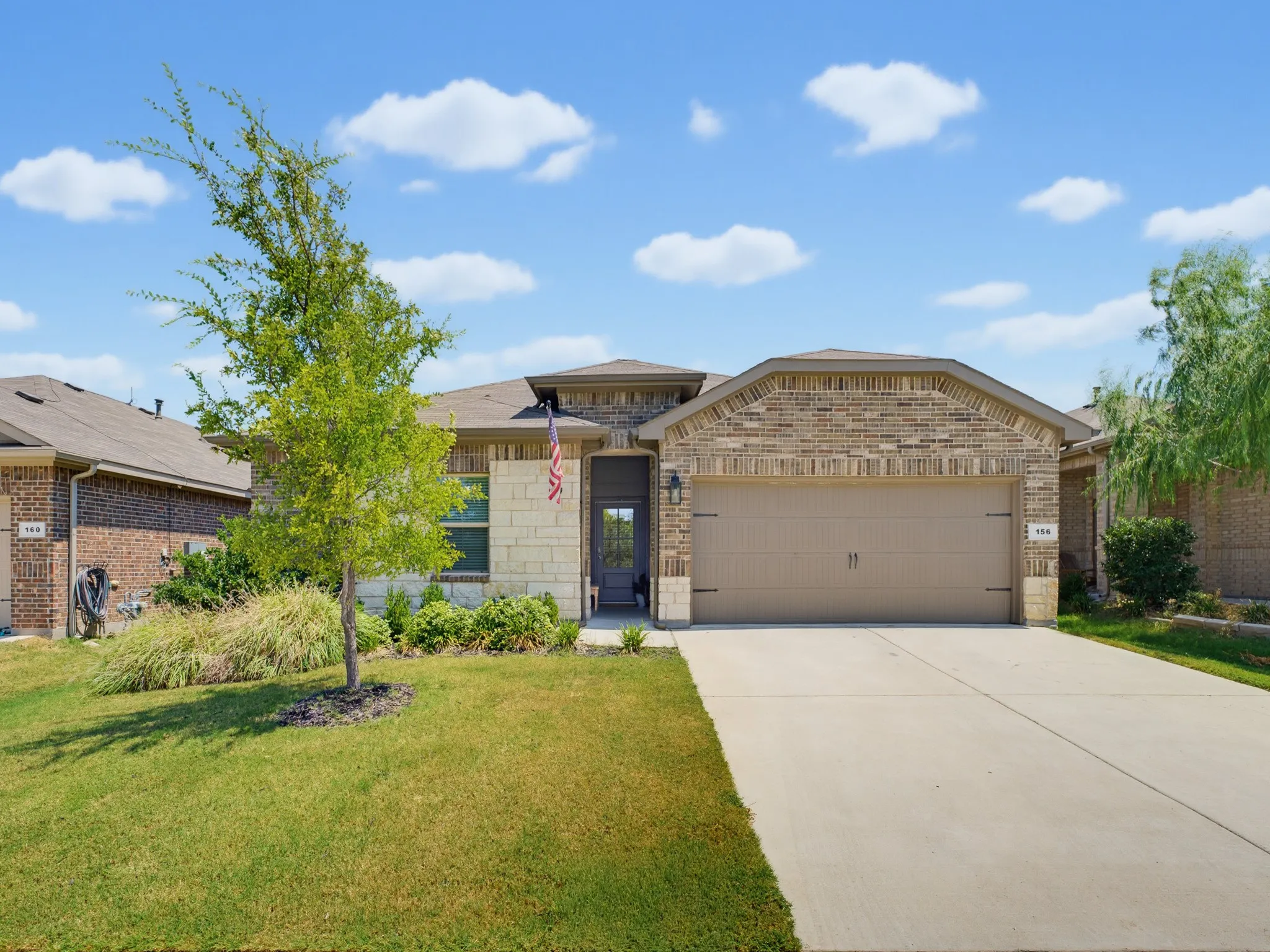 Single Family Residence For Sale in Wise County , 156 Waterbend Cove, Boyd, Texas 76023, 3 Bedroom, 2 Bathroom, 2 Garage spaces, 1,444 Sqft, built in 2022, mls#21349390, Real Estate Agent in Boyd, Homes For Sale in Wise county, Homes For Sale in Boyd, Realtor in Boyd Texas, Real Estate Brokerage Independent Realty Texas, Luminita Cordes Realtor