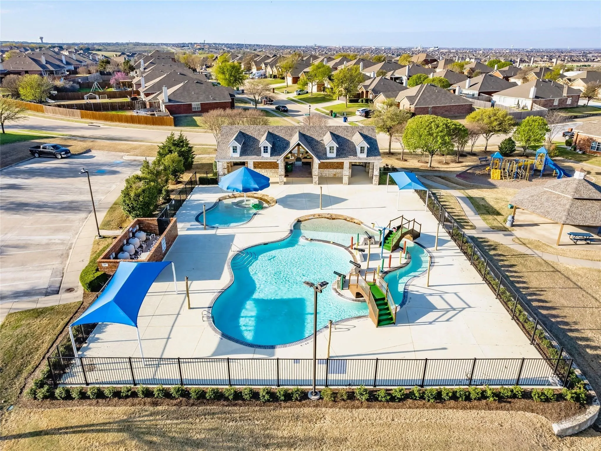 Single Family Residence For Rent in Collin County , 411 Winchester Drive, Celina, Texas 75009, 3 Bedrooms, 2 Bathrooms, 2 Garage spaces, 1,769 Sqft, built in 2015, Price $2,150, mls#21350504, Real Estate Agent in Celina, Homes For Rent in Collin county, Homes For Rent in Celina, Realtor in Celina Texas, Real Estate Brokerage Independent Realty Texas, Luminita Cordes Realtor