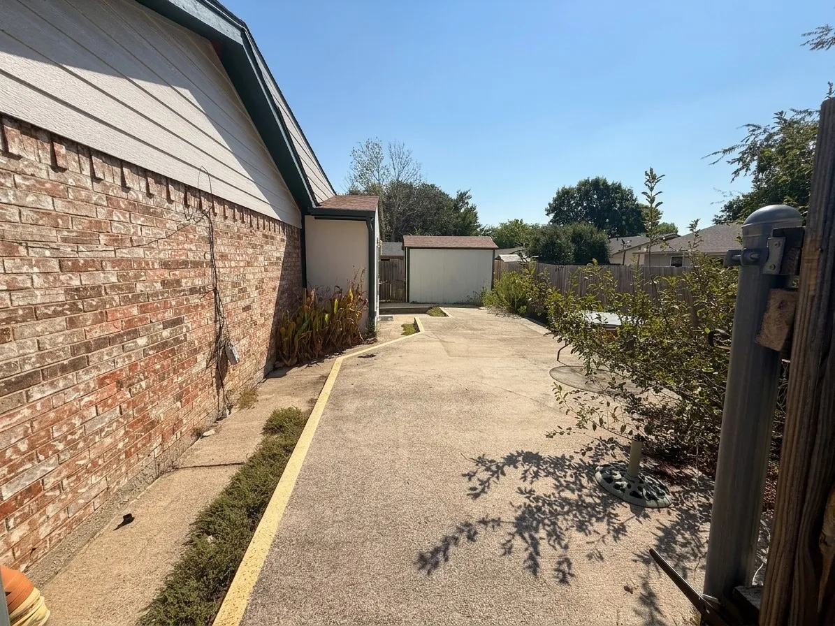 Outside Entry to Studio Apartment