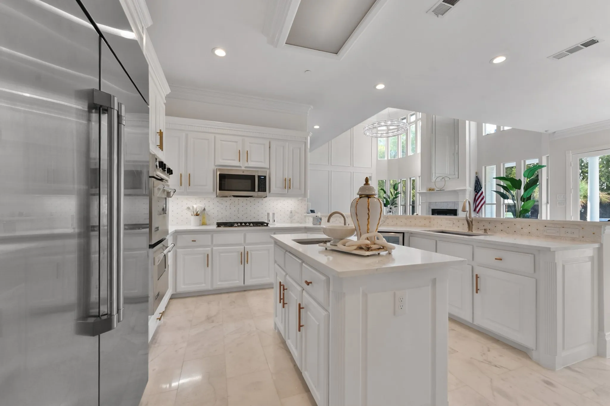 Single Family Residence For Sale in Dallas County , 307 Meadow Drive, Sunnyvale, Texas 75182, 6 Bedroom, 6 Bathroom, 3 Garage spaces, 6,238 Sqft, built in 1997, mls#21351886, Real Estate Agent in Sunnyvale, Homes For Sale in Dallas county, Homes For Sale in Sunnyvale, Realtor in Sunnyvale Texas, Real Estate Brokerage Independent Realty Texas, Luminita Cordes Realtor