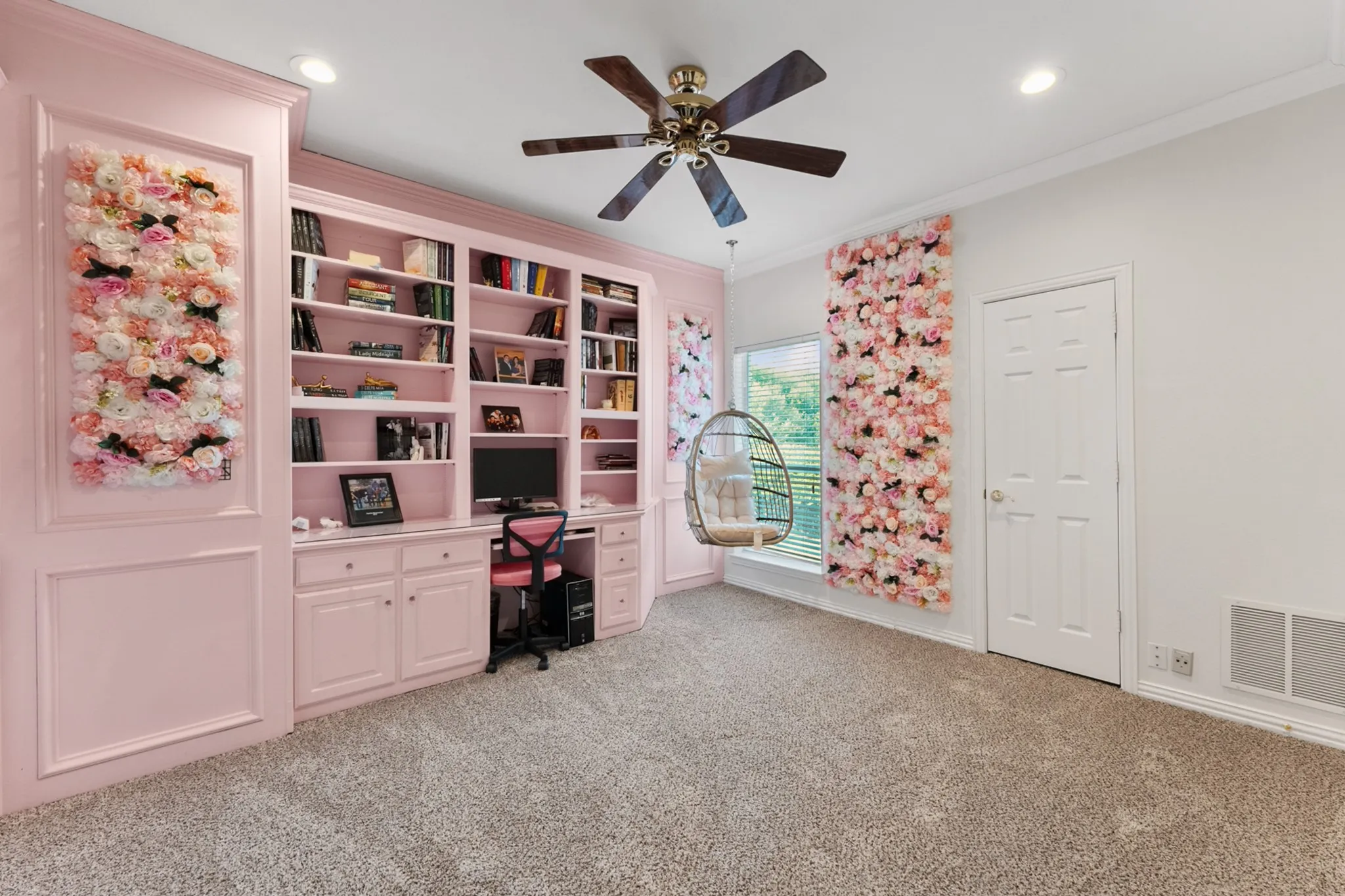 Single Family Residence For Sale in Dallas County , 307 Meadow Drive, Sunnyvale, Texas 75182, 6 Bedroom, 6 Bathroom, 3 Garage spaces, 6,238 Sqft, built in 1997, mls#21351886, Real Estate Agent in Sunnyvale, Homes For Sale in Dallas county, Homes For Sale in Sunnyvale, Realtor in Sunnyvale Texas, Real Estate Brokerage Independent Realty Texas, Luminita Cordes Realtor