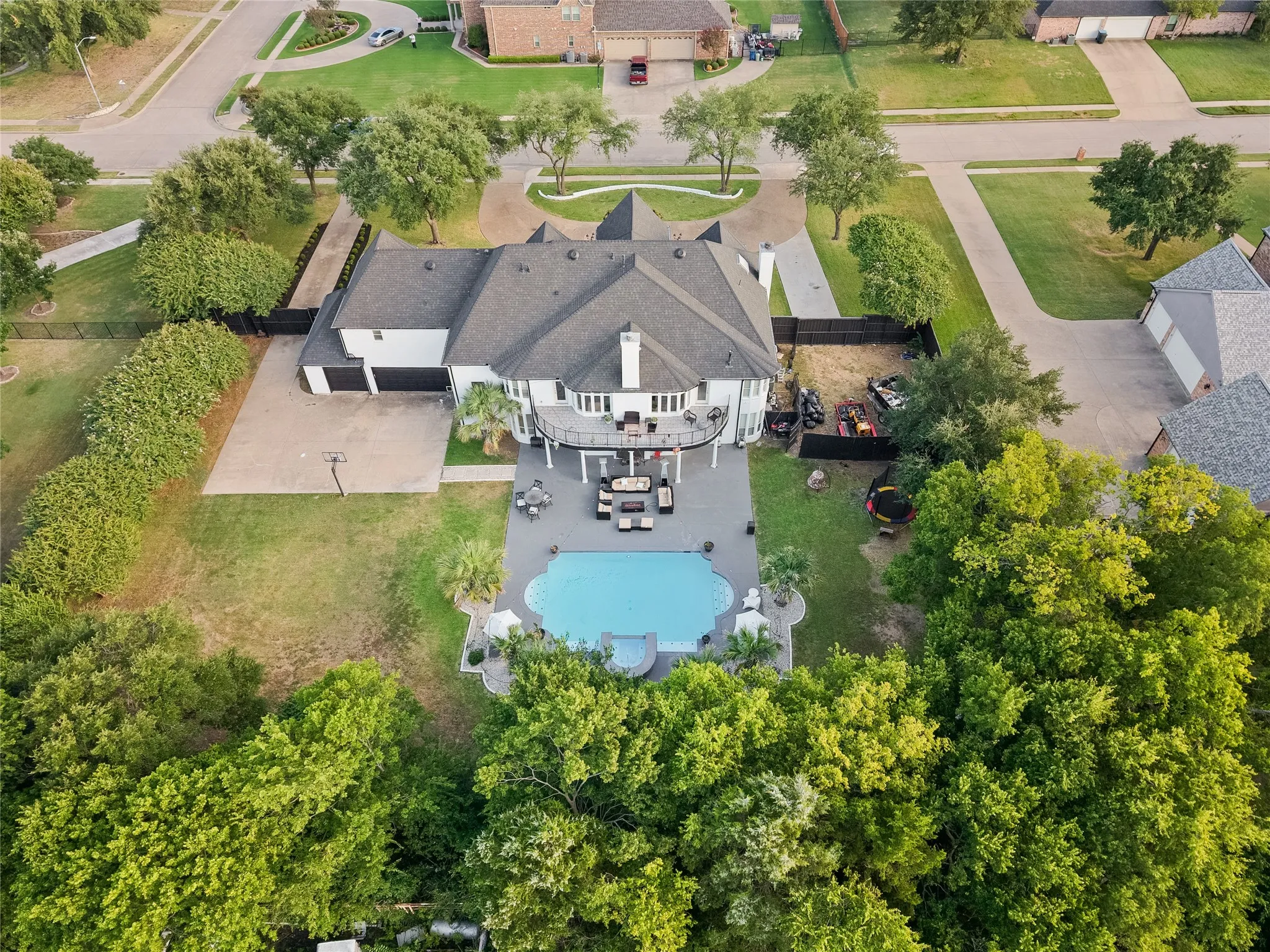 Single Family Residence For Sale in Dallas County , 307 Meadow Drive, Sunnyvale, Texas 75182, 6 Bedroom, 6 Bathroom, 3 Garage spaces, 6,238 Sqft, built in 1997, mls#21351886, Real Estate Agent in Sunnyvale, Homes For Sale in Dallas county, Homes For Sale in Sunnyvale, Realtor in Sunnyvale Texas, Real Estate Brokerage Independent Realty Texas, Luminita Cordes Realtor