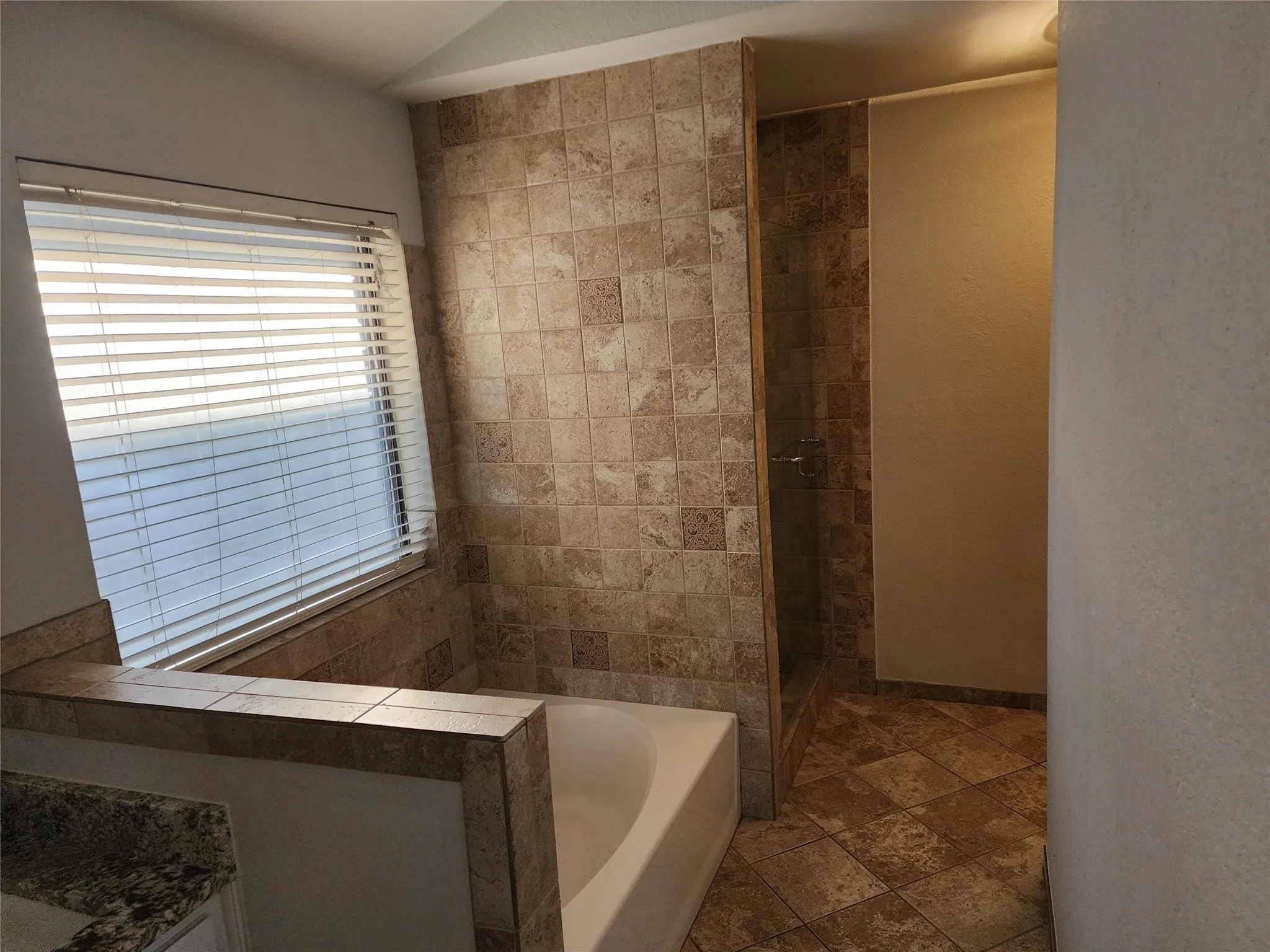 Single Family Residence For Rent in Tarrant County , 8240 Willis Lane, Watauga, Texas 76148, 3 Bedroom, 2 Bathroom, 2 Garage spaces, 1,461 Sqft, built in 1986, mls#21353371, Real Estate Agent in Watauga, Homes For Rent in Tarrant county, Homes For Rent in Watauga, Realtor in Watauga Texas, Real Estate Brokerage Independent Realty Texas, Luminita Cordes Realtor