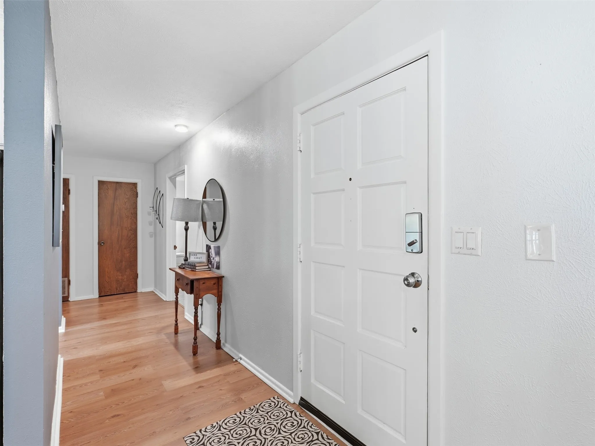 Single Family Residence For Sale in Wood County , 504 CR 2298, Mineola, Texas 75773, 3 Bedroom, 3 Bathroom, Garage spaces, 1,520 Sqft, built in 1970, mls#21352752, Real Estate Agent in Mineola, Homes For Sale in Wood county, Homes For Sale in Mineola, Realtor in Mineola Texas, Real Estate Brokerage Independent Realty Texas, Luminita Cordes Realtor