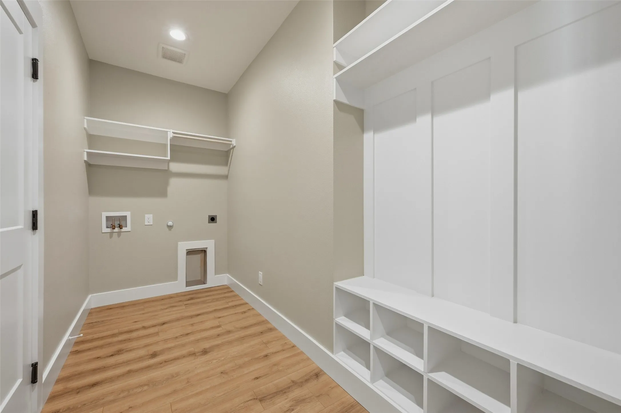 Single Family Residence For Sale in Grayson County , 506 Southern Drive, Sherman, Texas 75092, 3 Bedroom, 2 Bathroom, 2 Garage spaces, 1,414 Sqft, built in 2025, mls#21352463, Real Estate Agent in Sherman, Homes For Sale in Grayson county, Homes For Sale in Sherman, Realtor in Sherman Texas, Real Estate Brokerage Independent Realty Texas, Luminita Cordes Realtor