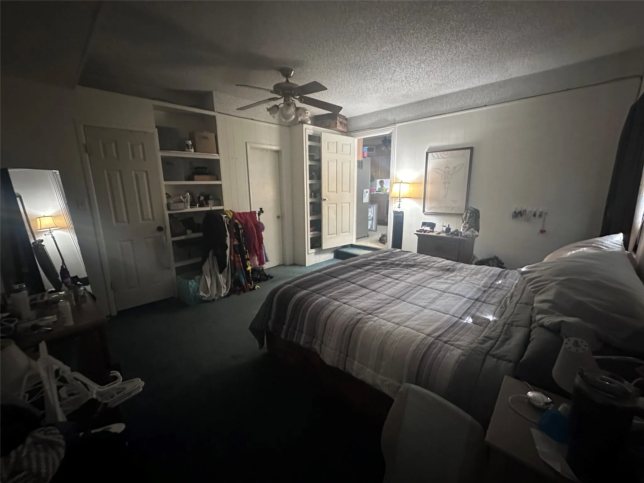 Single Family Residence For Sale in Hood County , 2709 Sky Harbour Drive, Granbury, Texas 76049, 3 Bedroom, 2 Bathroom, Garage spaces, 2,345 Sqft, built in 1980, mls#21353378, Real Estate Agent in Granbury, Homes For Sale in Hood county, Homes For Sale in Granbury, Realtor in Granbury Texas, Real Estate Brokerage Independent Realty Texas, Luminita Cordes Realtor