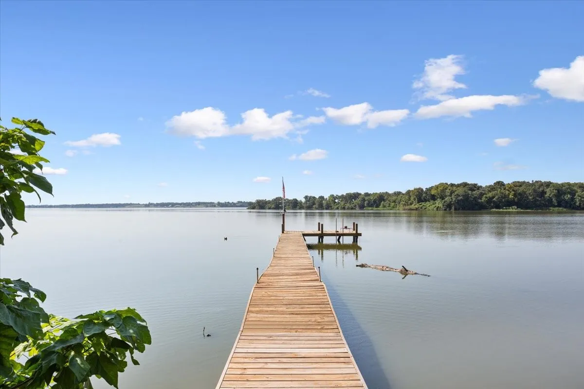 Single Family Residence For Sale in Limestone County , 860 Lcr 794, Groesbeck, Texas 76642, 3 Bedroom, 2 Bathroom, Garage spaces, 2,600 Sqft, built in 2015, mls#21350047, Real Estate Agent in Groesbeck, Homes For Sale in Limestone county, Homes For Sale in Groesbeck, Realtor in Groesbeck Texas, Real Estate Brokerage Independent Realty Texas, Luminita Cordes Realtor