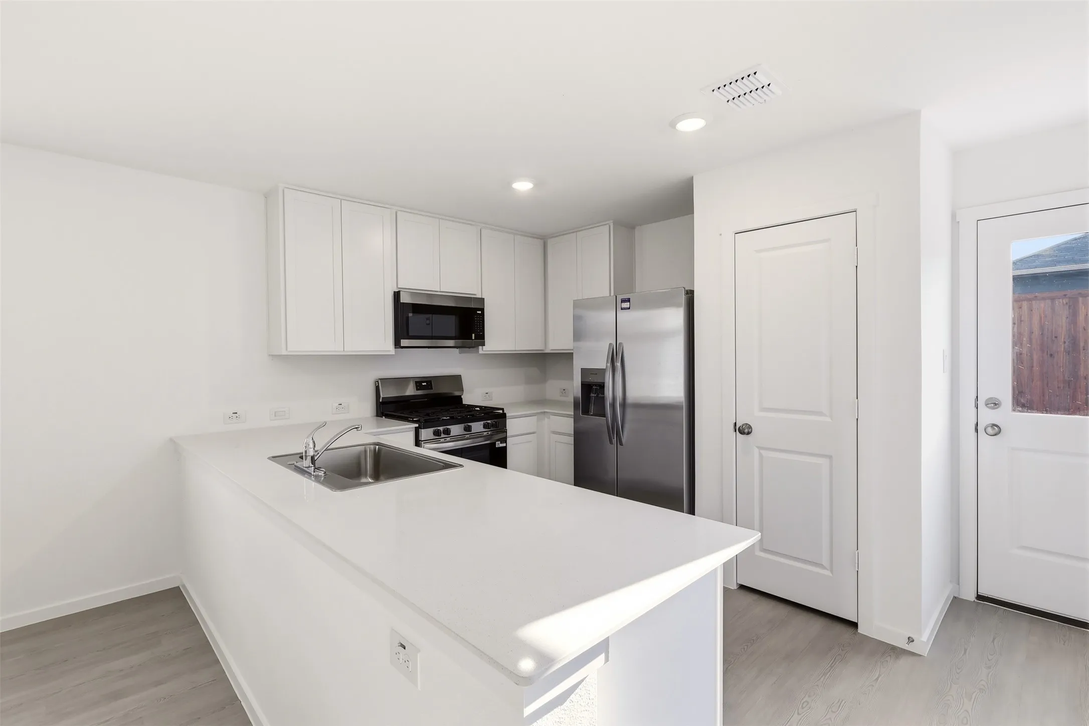 Single Family Residence For Rent in Denton County , 3145 Campeiro Avenue, Providence Village, Texas 76227, 3 Bedroom, 2 Bathroom, 2 Garage spaces, 1,411 Sqft, built in 2026, mls#21352098, Real Estate Agent in Providence Village, Homes For Rent in Denton county, Homes For Rent in Providence Village, Realtor in Providence Village Texas, Real Estate Brokerage Independent Realty Texas, Luminita Cordes Realtor