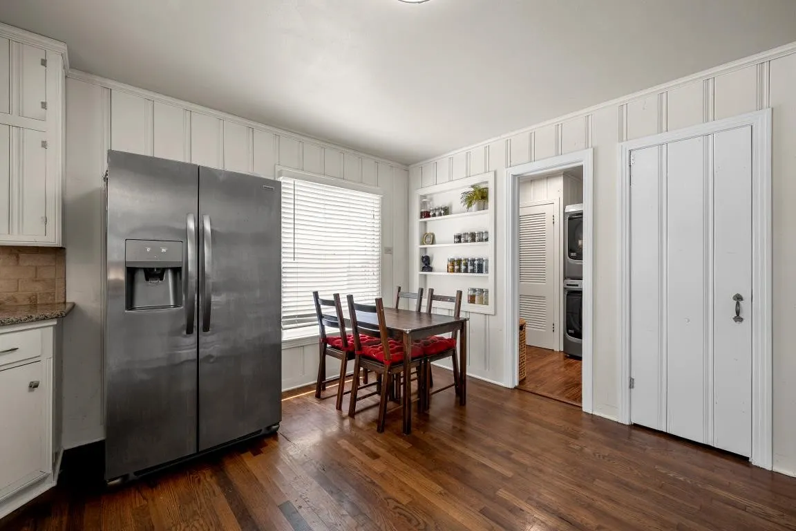 Single Family Residence For Sale in Mc Lennan County , 4216 Morrow Avenue, Waco, Texas 76710, 3 Bedroom, 2 Bathroom, 1 Garage spaces, 1,795 Sqft, built in 1952, mls#21353219, Real Estate Agent in Waco, Homes For Sale in Mc Lennan county, Homes For Sale in Waco, Realtor in Waco Texas, Real Estate Brokerage Independent Realty Texas, Luminita Cordes Realtor