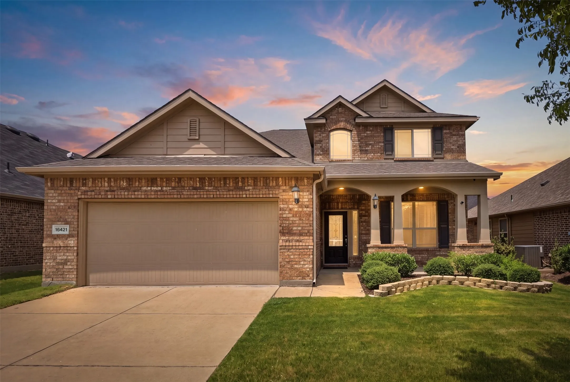 Single Family Residence For Sale in Denton County , 16421 Amistad Avenue, Prosper, Texas 75078, 4 Bedroom, 4 Bathroom, 2 Garage spaces, 2,704 Sqft, built in 2014, mls#21342435, Real Estate Agent in Prosper, Homes For Sale in Denton county, Homes For Sale in Prosper, Realtor in Prosper Texas, Real Estate Brokerage Independent Realty Texas, Luminita Cordes Realtor