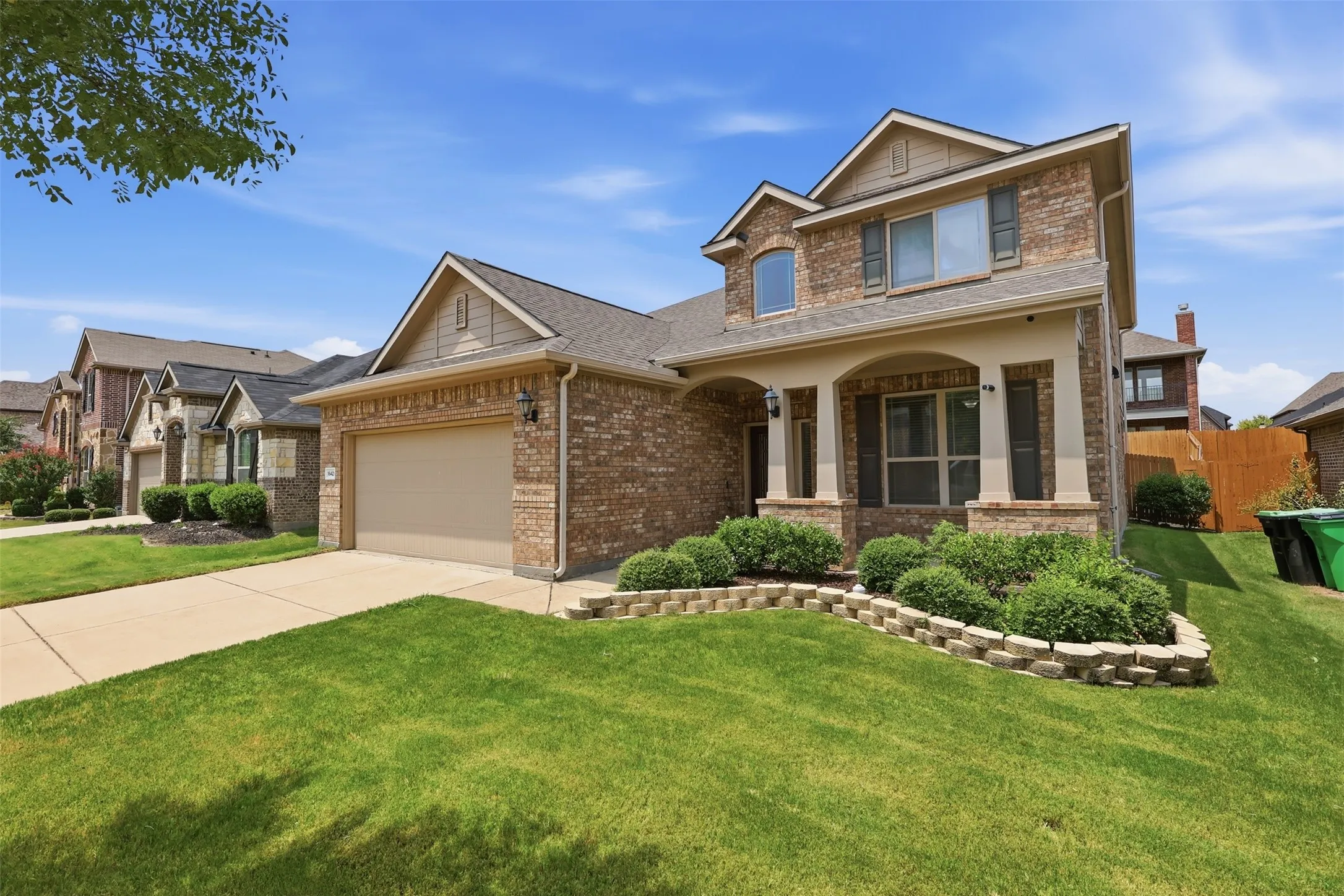 Single Family Residence For Sale in Denton County , 16421 Amistad Avenue, Prosper, Texas 75078, 4 Bedroom, 4 Bathroom, 2 Garage spaces, 2,704 Sqft, built in 2014, mls#21342435, Real Estate Agent in Prosper, Homes For Sale in Denton county, Homes For Sale in Prosper, Realtor in Prosper Texas, Real Estate Brokerage Independent Realty Texas, Luminita Cordes Realtor