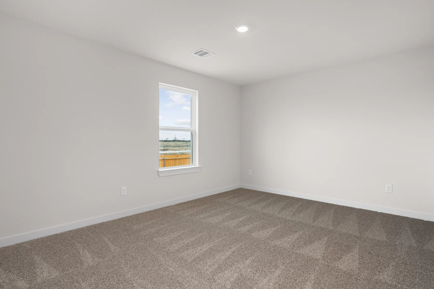 Single Family Residence For Rent in Denton County , 8304 Silverbow Drive, Ponder, Texas 76259, 3 Bedroom, 3 Bathroom, 2 Garage spaces, 2,232 Sqft, built in 2024, mls#21353411, Real Estate Agent in Ponder, Homes For Rent in Denton county, Homes For Rent in Ponder, Realtor in Ponder Texas, Real Estate Brokerage Independent Realty Texas, Luminita Cordes Realtor