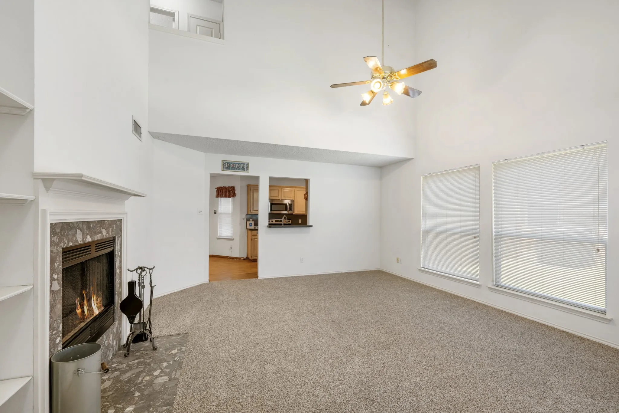 Single Family Residence For Sale in Tarrant County , 7408 Cross Ridge Circle, Fort Worth, Texas 76120, 3 Bedroom, 2 Bathroom, 2 Garage spaces, 1,425 Sqft, built in 1990, mls#21352207, Real Estate Agent in Fort Worth, Homes For Sale in Tarrant county, Homes For Sale in Fort Worth, Realtor in Fort Worth Texas, Real Estate Brokerage Independent Realty Texas, Luminita Cordes Realtor