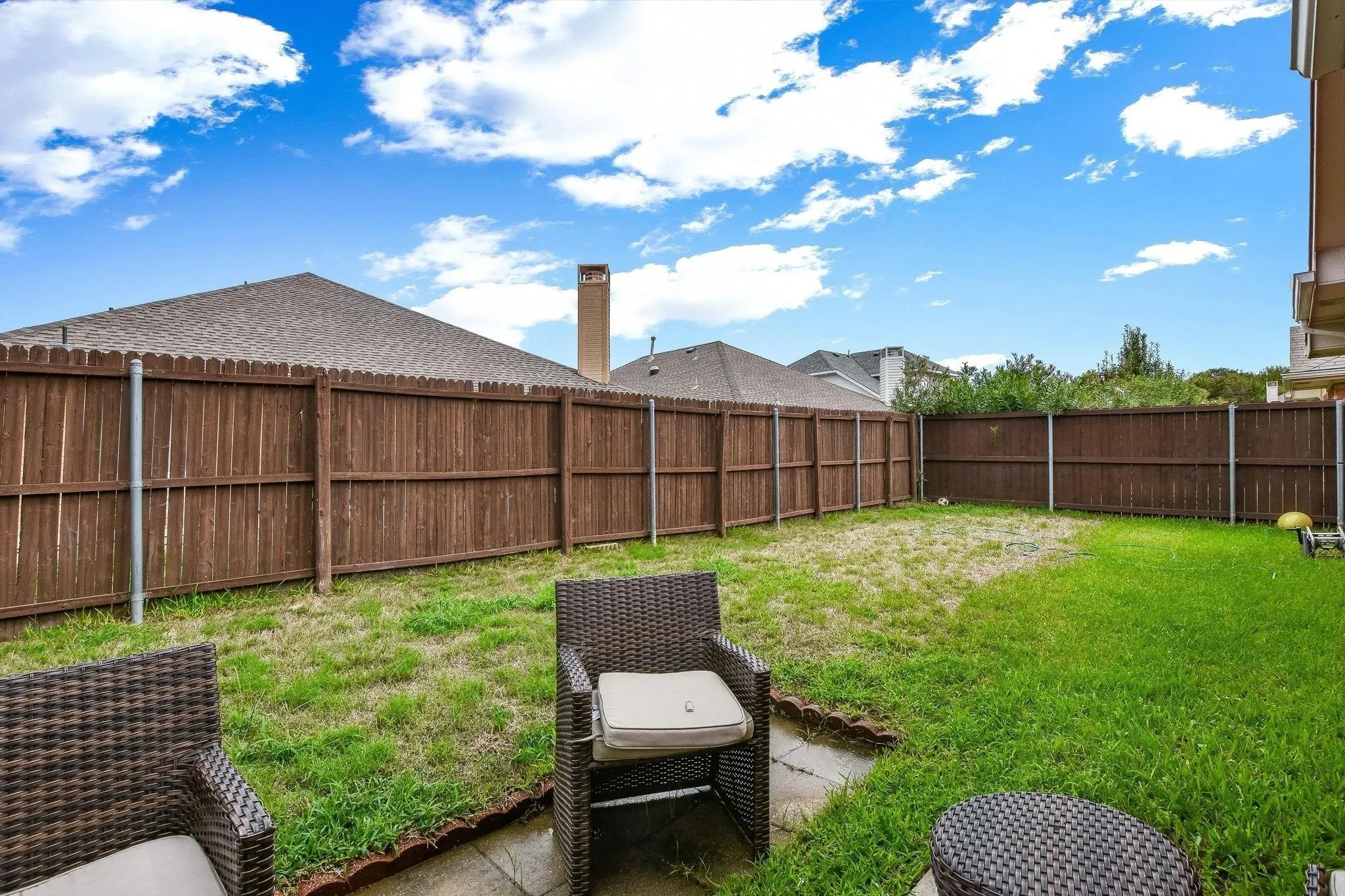 Single Family Residence For Rent in Denton County , 1209 Buehler Court, Lewisville, Texas 75067, 3 Bedroom, 2 Bathroom, 2 Garage spaces, 1,509 Sqft, built in 1999, mls#21344848, Real Estate Agent in Lewisville, Homes For Rent in Denton county, Homes For Rent in Lewisville, Realtor in Lewisville Texas, Real Estate Brokerage Independent Realty Texas, Luminita Cordes Realtor