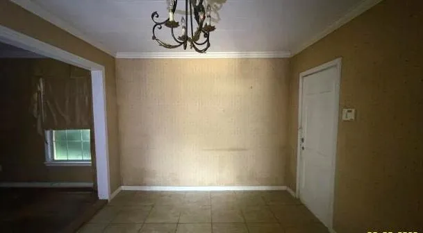 Single Family Residence For Sale in Tarrant County , 2332 Glencrest Drive, Fort Worth, Texas 76119, 1 Bedroom, 1 Bathroom, 1 Garage spaces, 1,153 Sqft, built in 1950, mls#21353433, Real Estate Agent in Fort Worth, Homes For Sale in Tarrant county, Homes For Sale in Fort Worth, Realtor in Fort Worth Texas, Real Estate Brokerage Independent Realty Texas, Luminita Cordes Realtor