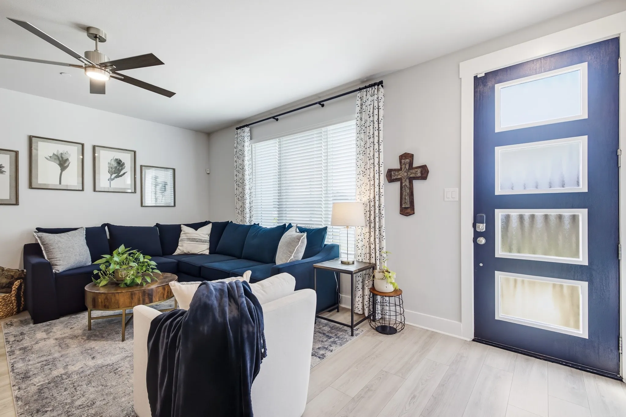 Townhouse For Sale in Tarrant County , 7505 Reis Lane, North Richland Hills, Texas 76182, 3 Bedroom, 3 Bathroom, 2 Garage spaces, 1,662 Sqft, built in 2022, mls#21350344, Real Estate Agent in North Richland Hills, Homes For Sale in Tarrant county, Homes For Sale in North Richland Hills, Realtor in North Richland Hills Texas, Real Estate Brokerage Independent Realty Texas, Luminita Cordes Realtor