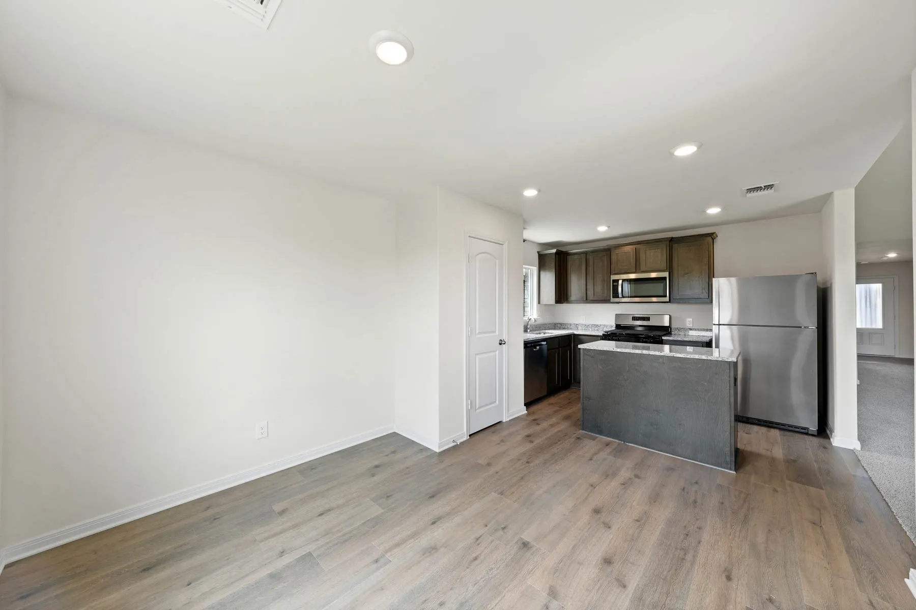 Single Family Residence For Sale in Johnson County , 13409 Stage Coach Lane, Cresson, Texas 76035, 3 Bedroom, 2 Bathroom, 2 Garage spaces, 1,658 Sqft, built in 2026, mls#21353447, Real Estate Agent in Cresson, Homes For Sale in Johnson county, Homes For Sale in Cresson, Realtor in Cresson Texas, Real Estate Brokerage Independent Realty Texas, Luminita Cordes Realtor
