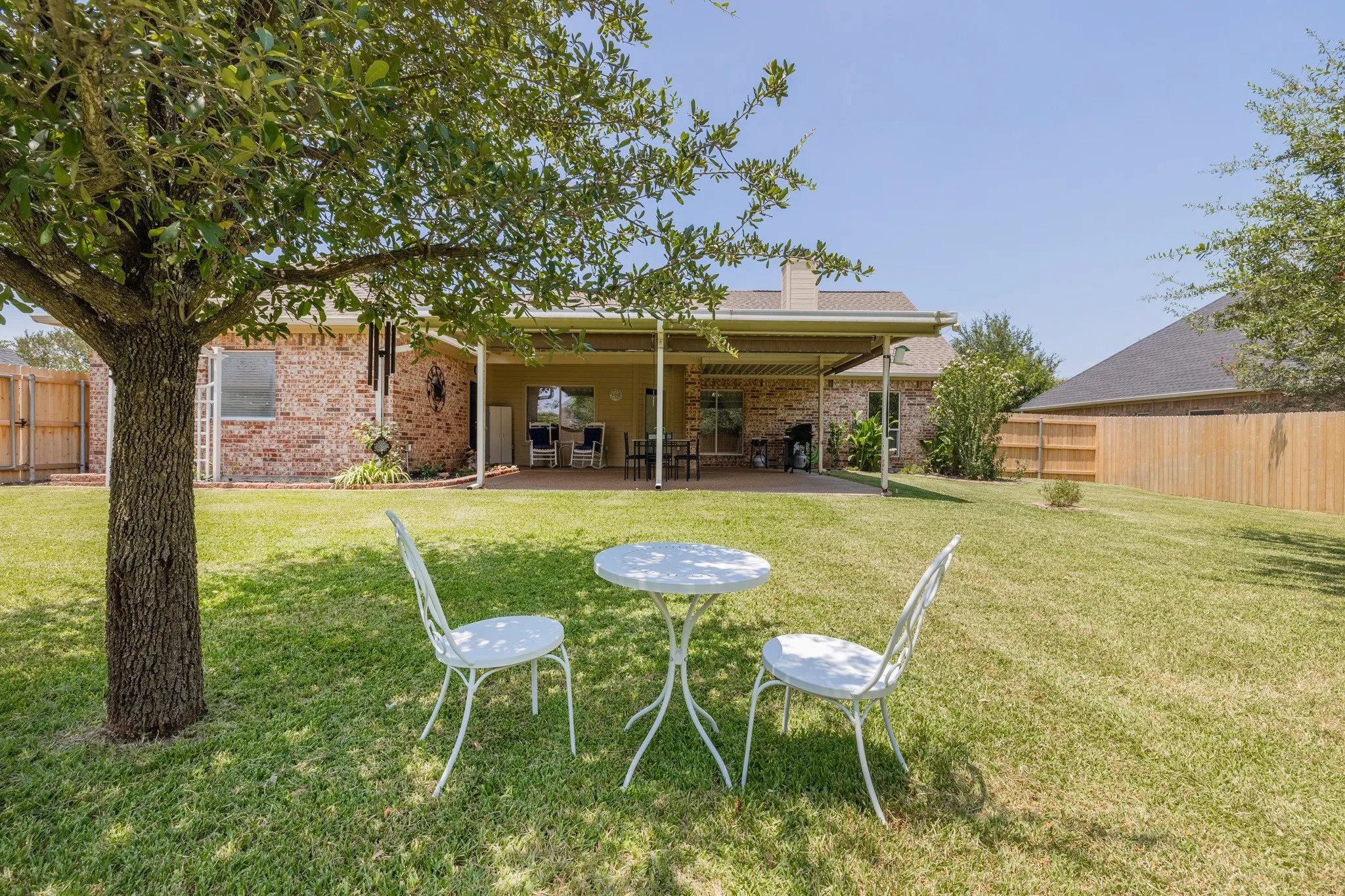 Single Family Residence For Sale in Mc Lennan County , 1208 Kempner Park, Robinson, Texas 76706, 3 Bedroom, 2 Bathroom, 2 Garage spaces, 1,842 Sqft, built in 2004, mls#21353098, Real Estate Agent in Robinson, Homes For Sale in Mc Lennan county, Homes For Sale in Robinson, Realtor in Robinson Texas, Real Estate Brokerage Independent Realty Texas, Luminita Cordes Realtor
