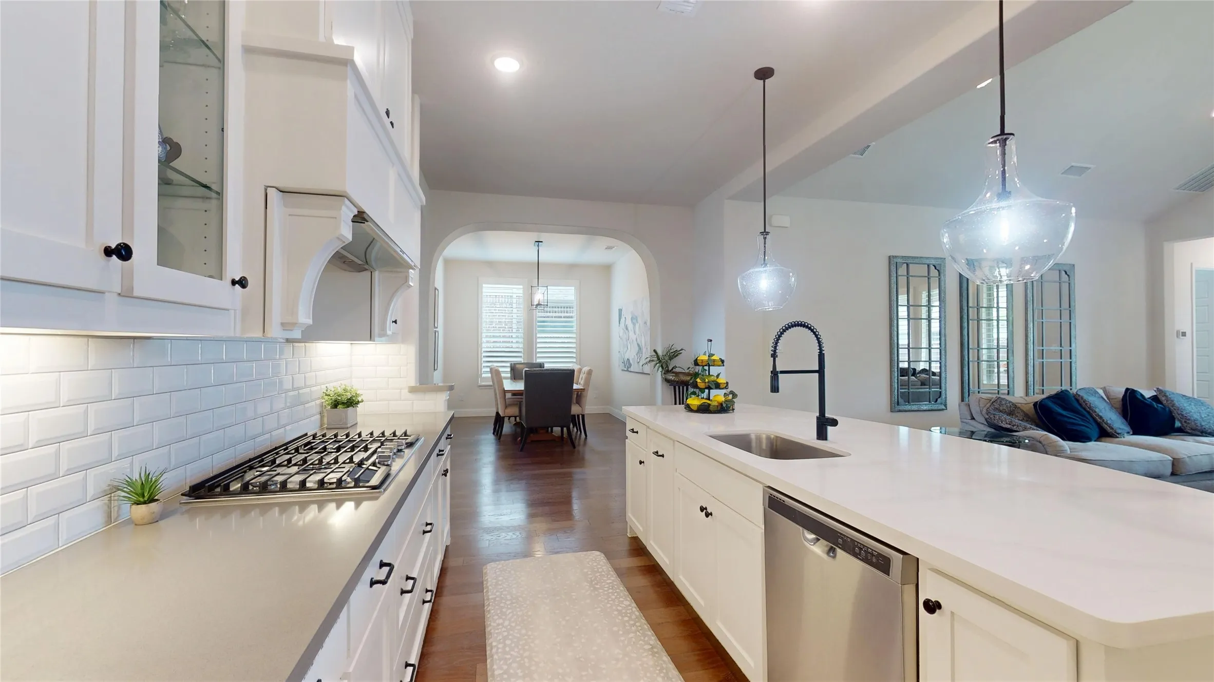 Single Family Residence For Rent in Collin County , 2912 Seattle Slew Drive, Celina, Texas 75009, 5 Bedroom, 4 Bathroom, 2 Garage spaces, 3,679 Sqft, built in 2019, mls#21353452, Real Estate Agent in Celina, Homes For Rent in Collin county, Homes For Rent in Celina, Realtor in Celina Texas, Real Estate Brokerage Independent Realty Texas, Luminita Cordes Realtor
