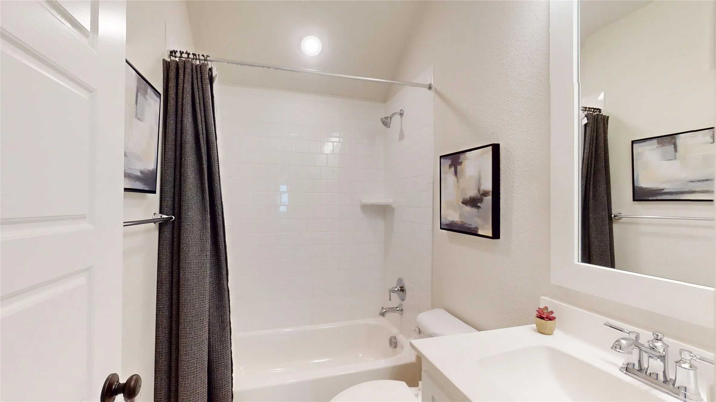 Single Family Residence For Rent in Collin County , 2912 Seattle Slew Drive, Celina, Texas 75009, 5 Bedroom, 4 Bathroom, 2 Garage spaces, 3,679 Sqft, built in 2019, mls#21353452, Real Estate Agent in Celina, Homes For Rent in Collin county, Homes For Rent in Celina, Realtor in Celina Texas, Real Estate Brokerage Independent Realty Texas, Luminita Cordes Realtor