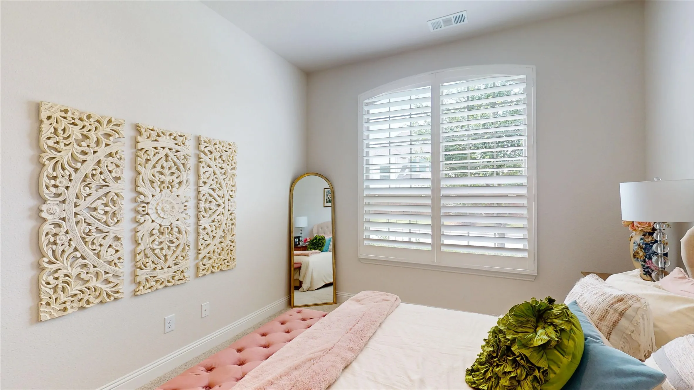 Single Family Residence For Rent in Collin County , 2912 Seattle Slew Drive, Celina, Texas 75009, 5 Bedroom, 4 Bathroom, 2 Garage spaces, 3,679 Sqft, built in 2019, mls#21353452, Real Estate Agent in Celina, Homes For Rent in Collin county, Homes For Rent in Celina, Realtor in Celina Texas, Real Estate Brokerage Independent Realty Texas, Luminita Cordes Realtor