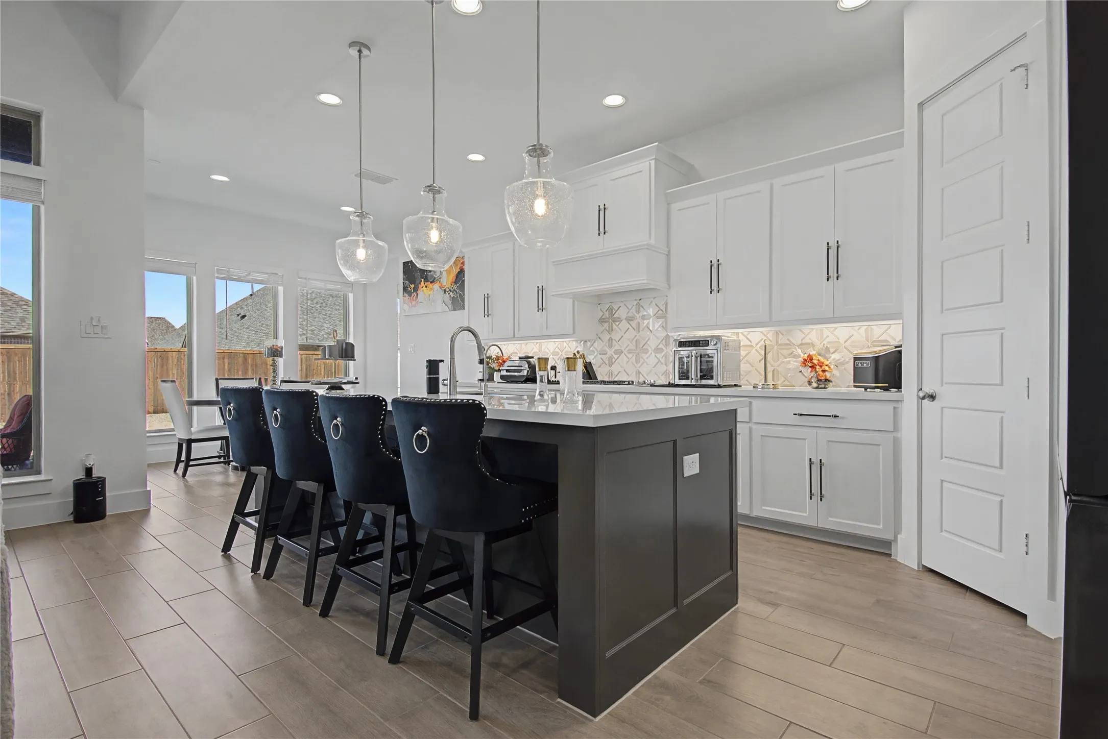 Single Family Residence For Sale in Kaufman County , 1220 Whitecliff Drive, Forney, Texas 75126, 4 Bedroom, 4 Bathroom, 3 Garage spaces, 2,946 Sqft, built in 2024, mls#21350404, Real Estate Agent in Forney, Homes For Sale in Kaufman county, Homes For Sale in Forney, Realtor in Forney Texas, Real Estate Brokerage Independent Realty Texas, Luminita Cordes Realtor