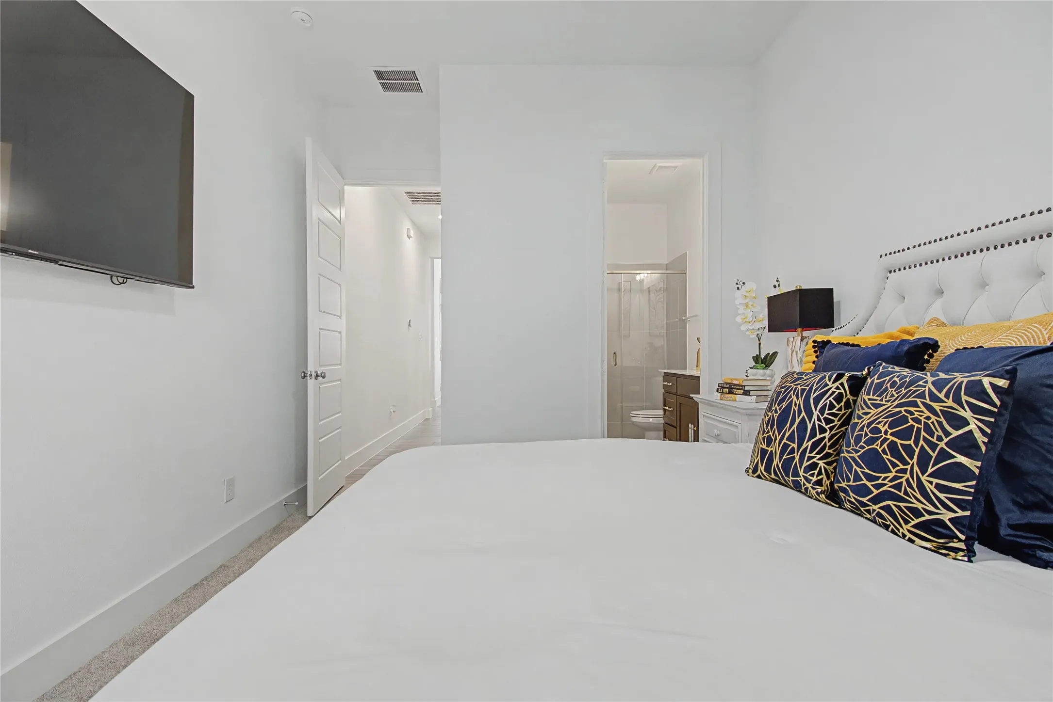 Single Family Residence For Sale in Kaufman County , 1220 Whitecliff Drive, Forney, Texas 75126, 4 Bedroom, 4 Bathroom, 3 Garage spaces, 2,946 Sqft, built in 2024, mls#21350404, Real Estate Agent in Forney, Homes For Sale in Kaufman county, Homes For Sale in Forney, Realtor in Forney Texas, Real Estate Brokerage Independent Realty Texas, Luminita Cordes Realtor