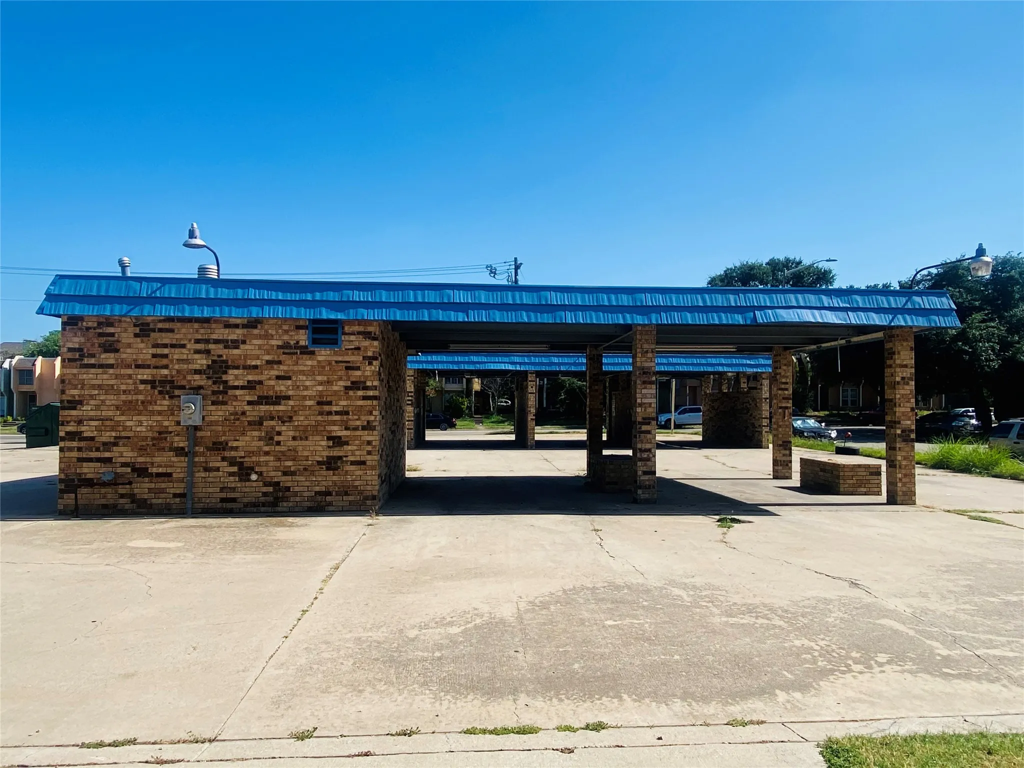 Back side of both bays
