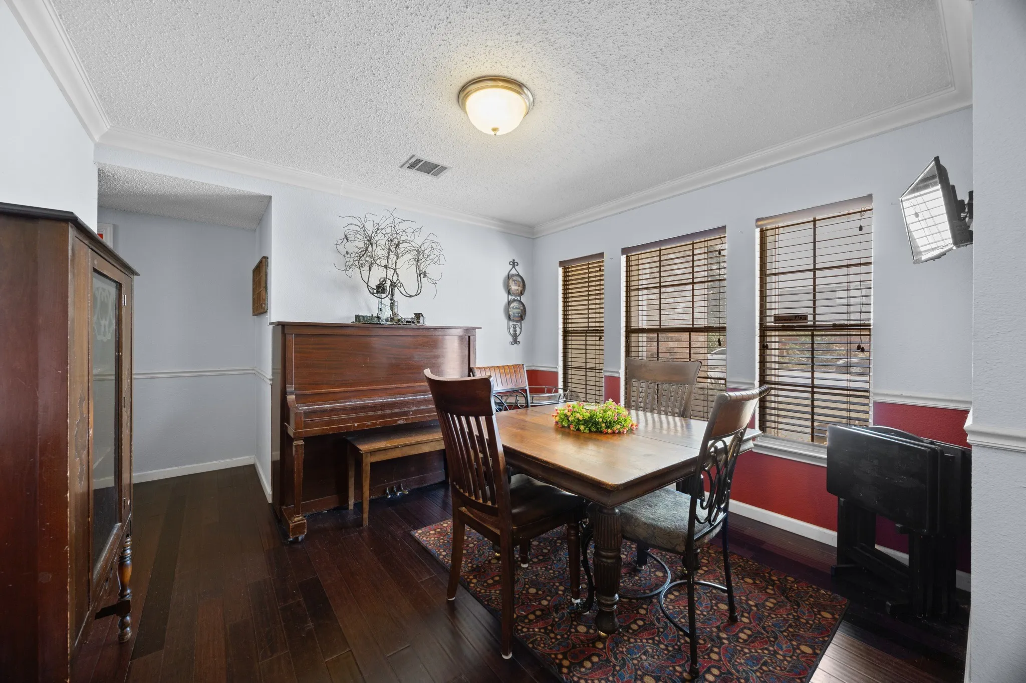 Dark wood-finish flooring