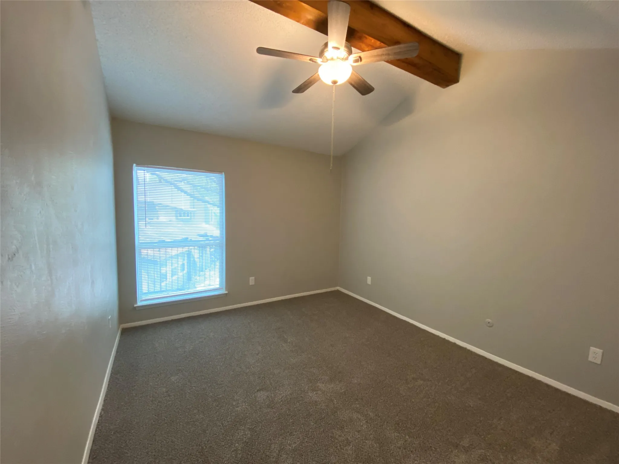 Condominium For Rent in Dallas County , 9696 Walnut 317, Dallas, Texas 75243, 1 Bedroom, 1 Bathroom, Garage spaces, 730 Sqft, built in 1981, mls#21345953, Real Estate Agent in Dallas, Homes For Rent in Dallas county, Homes For Rent in Dallas, Realtor in Dallas Texas, Real Estate Brokerage Independent Realty Texas, Luminita Cordes Realtor