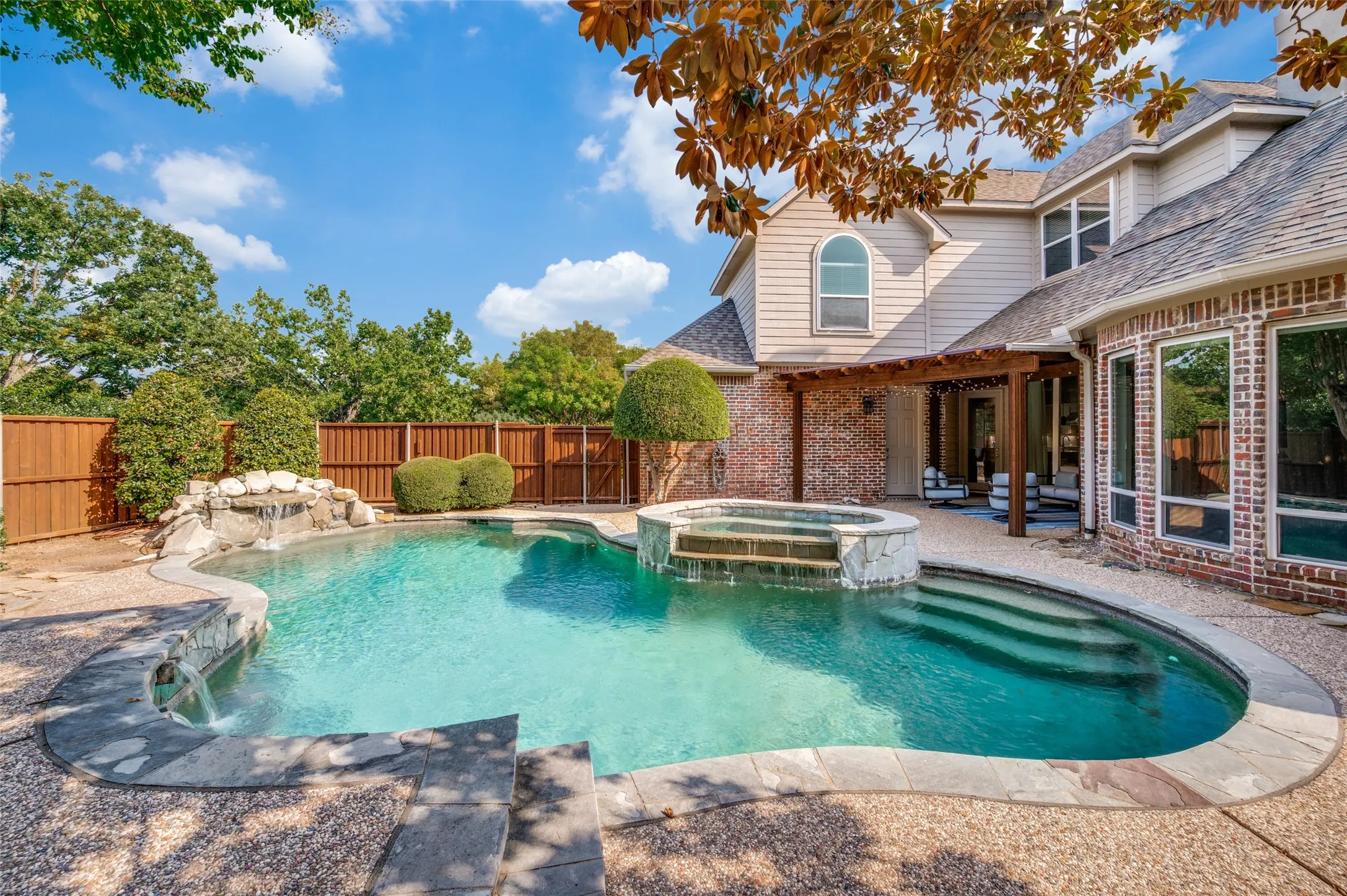 Single Family Residence For Sale in Collin County , 5765 Red Hill Lane, Frisco, Texas 75034, 4 Bedroom, 5 Bathroom, 3 Garage spaces, 3,989 Sqft, built in 1999, mls#21351632, Real Estate Agent in Frisco, Homes For Sale in Collin county, Homes For Sale in Frisco, Realtor in Frisco Texas, Real Estate Brokerage Independent Realty Texas, Luminita Cordes Realtor