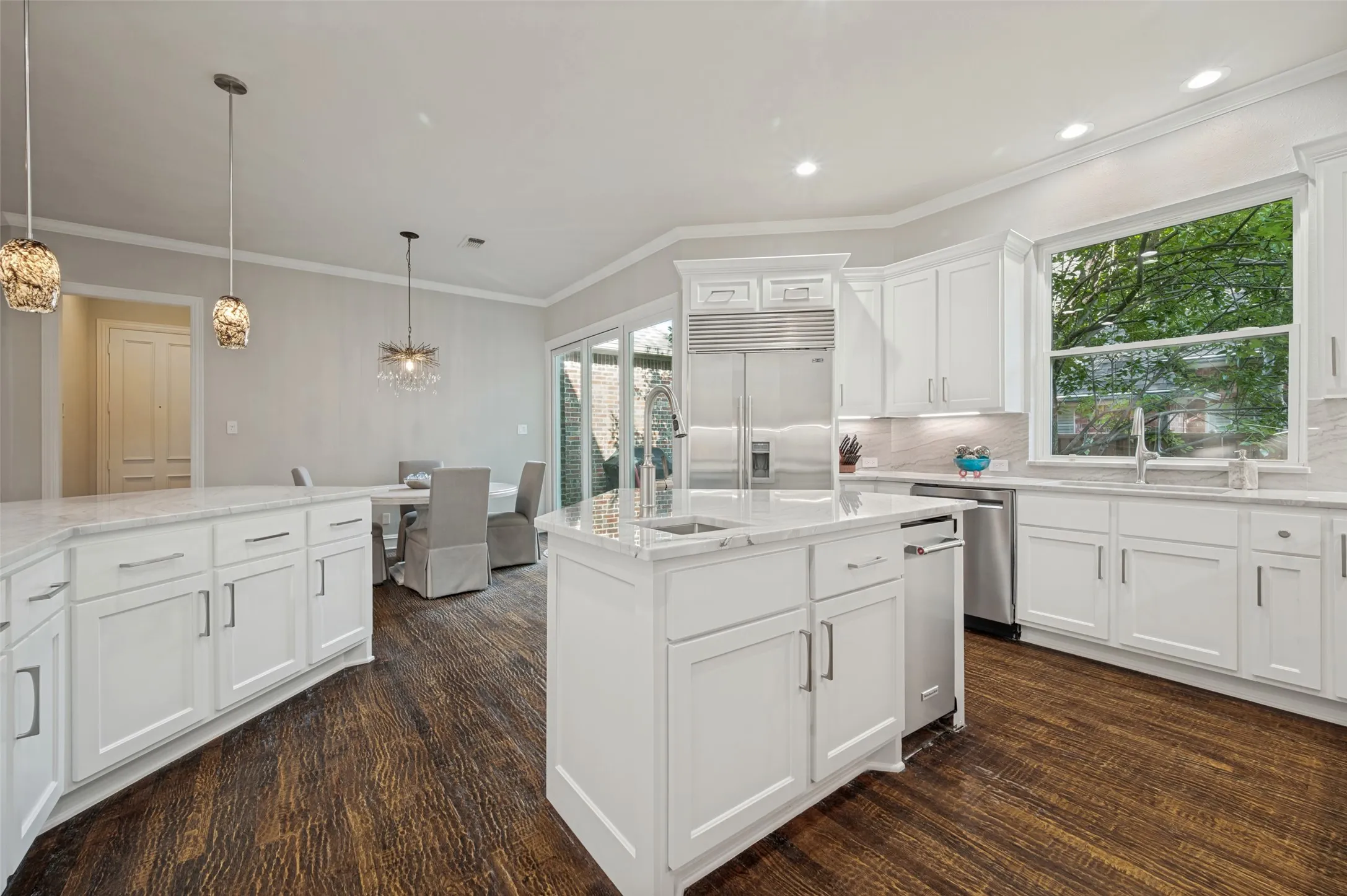 Single Family Residence For Sale in Collin County , 5765 Red Hill Lane, Frisco, Texas 75034, 4 Bedroom, 5 Bathroom, 3 Garage spaces, 3,989 Sqft, built in 1999, mls#21351632, Real Estate Agent in Frisco, Homes For Sale in Collin county, Homes For Sale in Frisco, Realtor in Frisco Texas, Real Estate Brokerage Independent Realty Texas, Luminita Cordes Realtor