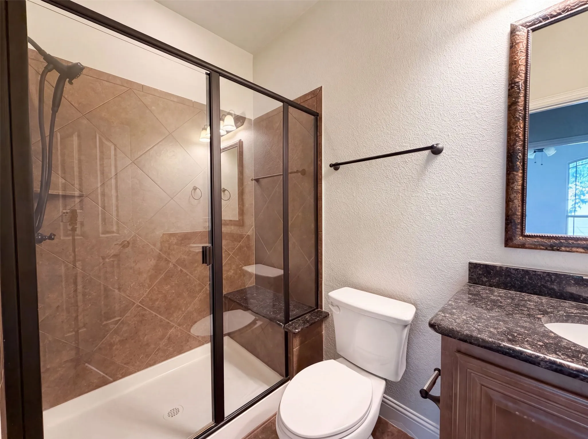 Single Family Residence For Sale in Johnson County , 830 Graham Drive, Burleson, Texas 76028, 5 Bedroom, 4 Bathroom, 3 Garage spaces, 3,725 Sqft, built in 2013, mls#21353473, Real Estate Agent in Burleson, Homes For Sale in Johnson county, Homes For Sale in Burleson, Realtor in Burleson Texas, Real Estate Brokerage Independent Realty Texas, Luminita Cordes Realtor