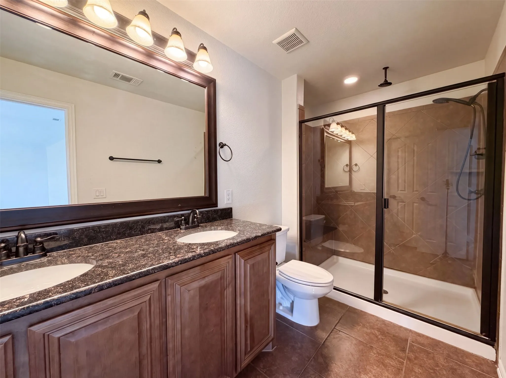 Single Family Residence For Sale in Johnson County , 830 Graham Drive, Burleson, Texas 76028, 5 Bedroom, 4 Bathroom, 3 Garage spaces, 3,725 Sqft, built in 2013, mls#21353473, Real Estate Agent in Burleson, Homes For Sale in Johnson county, Homes For Sale in Burleson, Realtor in Burleson Texas, Real Estate Brokerage Independent Realty Texas, Luminita Cordes Realtor