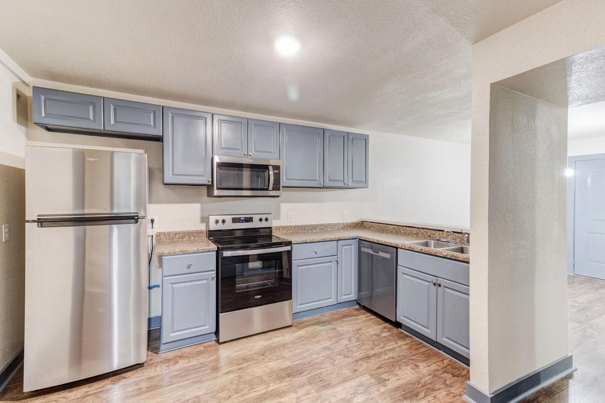 Townhouse For Rent in Tarrant County , 4511 Alamosa, Fort Worth, Texas 76119, 3 Bedroom, 2 Bathroom, 2 Garage spaces, 1,470 Sqft, built in 1973, mls#21353474, Real Estate Agent in Fort Worth, Homes For Rent in Tarrant county, Homes For Rent in Fort Worth, Realtor in Fort Worth Texas, Real Estate Brokerage Independent Realty Texas, Luminita Cordes Realtor