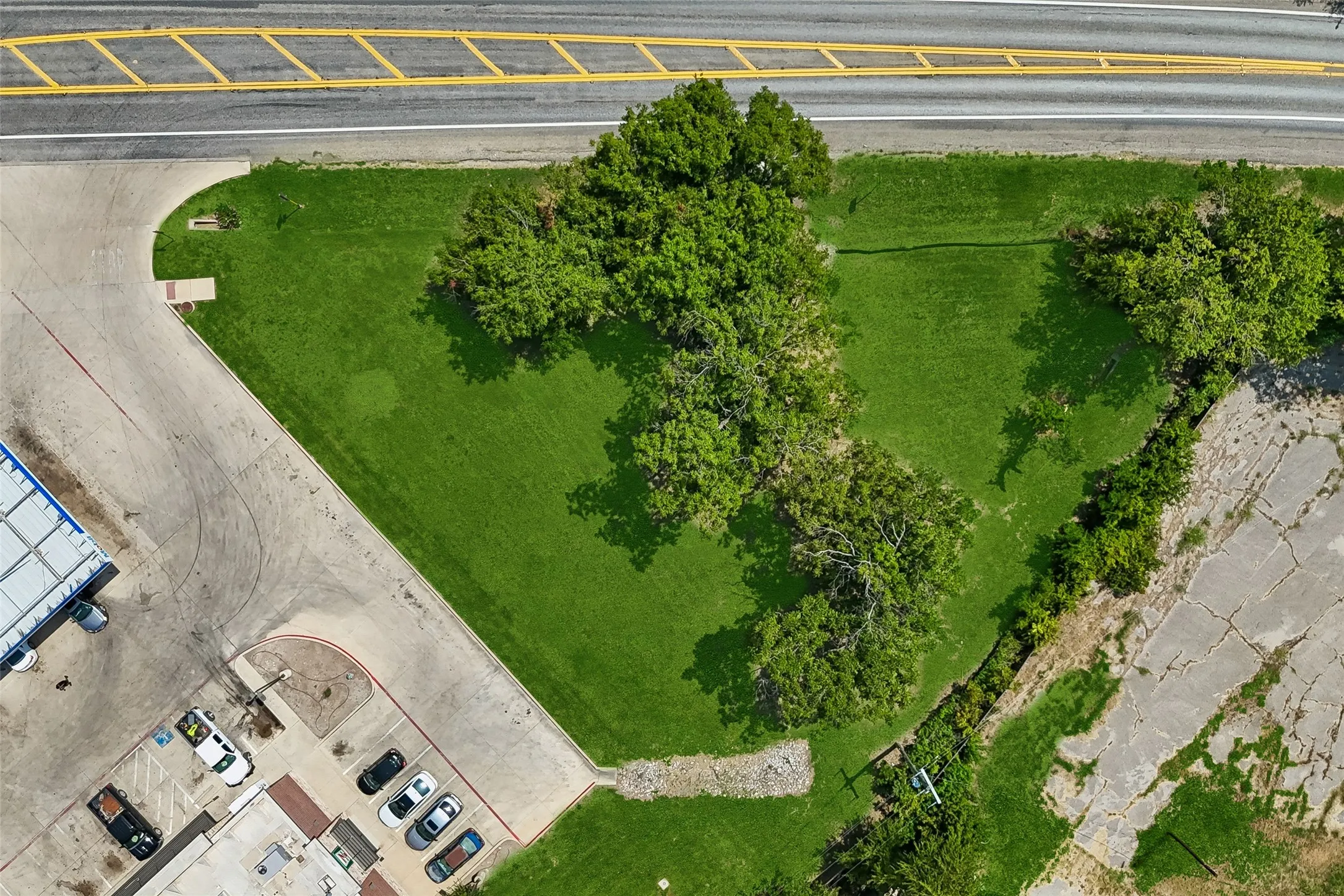 Unimproved Land For Sale in Ellis County , 110 Louise Ritter Boulevard, Red Oak, Texas 75154, 0, 0, Garage spaces, 0 Sqft, built in 0, mls#21350183, Real Estate Agent in Red Oak, Homes For Sale in Ellis county, Homes For Sale in Red Oak, Realtor in Red Oak Texas, Real Estate Brokerage Independent Realty Texas, Luminita Cordes Realtor