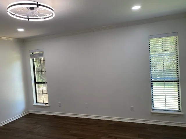 Single Family Residence For Sale in Henderson County , 911 Kyle Drive, Athens, Texas 75751, 3 Bedroom, 2 Bathroom, 2 Garage spaces, 1,586 Sqft, built in 1988, mls#21353481, Real Estate Agent in Athens, Homes For Sale in Henderson county, Homes For Sale in Athens, Realtor in Athens Texas, Real Estate Brokerage Independent Realty Texas, Luminita Cordes Realtor
