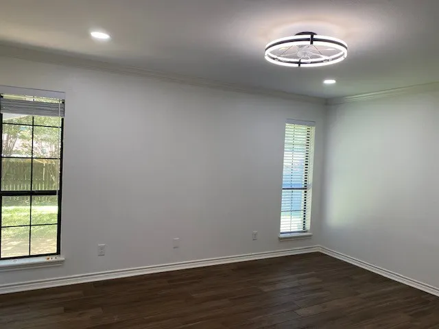 Single Family Residence For Sale in Henderson County , 911 Kyle Drive, Athens, Texas 75751, 3 Bedroom, 2 Bathroom, 2 Garage spaces, 1,586 Sqft, built in 1988, mls#21353481, Real Estate Agent in Athens, Homes For Sale in Henderson county, Homes For Sale in Athens, Realtor in Athens Texas, Real Estate Brokerage Independent Realty Texas, Luminita Cordes Realtor