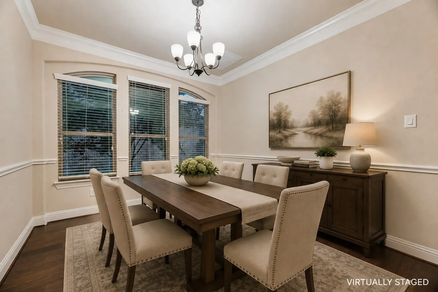 Formal dining - virtually staged
