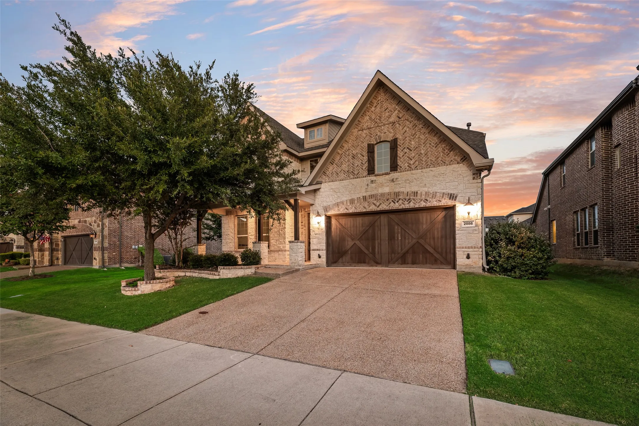 Single Family Residence For Sale in Denton County , 2886 Nottingham Drive, Trophy Club, Texas 76262, 4 Bedroom, 4 Bathroom, 2 Garage spaces, 2,774 Sqft, built in 2015, mls#21353094, Real Estate Agent in Trophy Club, Homes For Sale in Denton county, Homes For Sale in Trophy Club, Realtor in Trophy Club Texas, Real Estate Brokerage Independent Realty Texas, Luminita Cordes Realtor