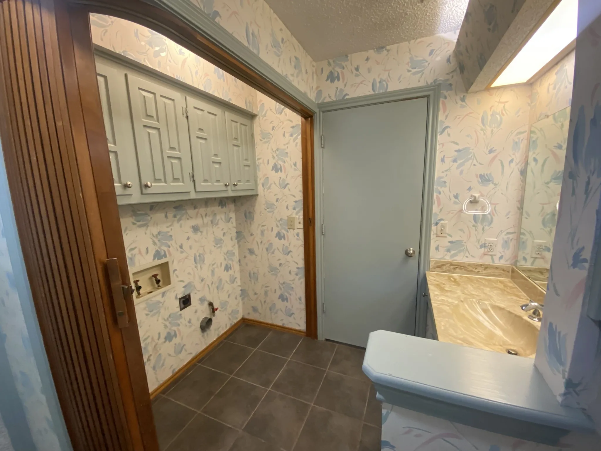 Single Family Residence For Rent in Collin County , 3616 Stagecoach Trail, Plano, Texas 75023, 4 Bedroom, 5 Bathroom, 2 Garage spaces, 2,524 Sqft, built in 1976, mls#21352323, Real Estate Agent in Plano, Homes For Rent in Collin county, Homes For Rent in Plano, Realtor in Plano Texas, Real Estate Brokerage Independent Realty Texas, Luminita Cordes Realtor