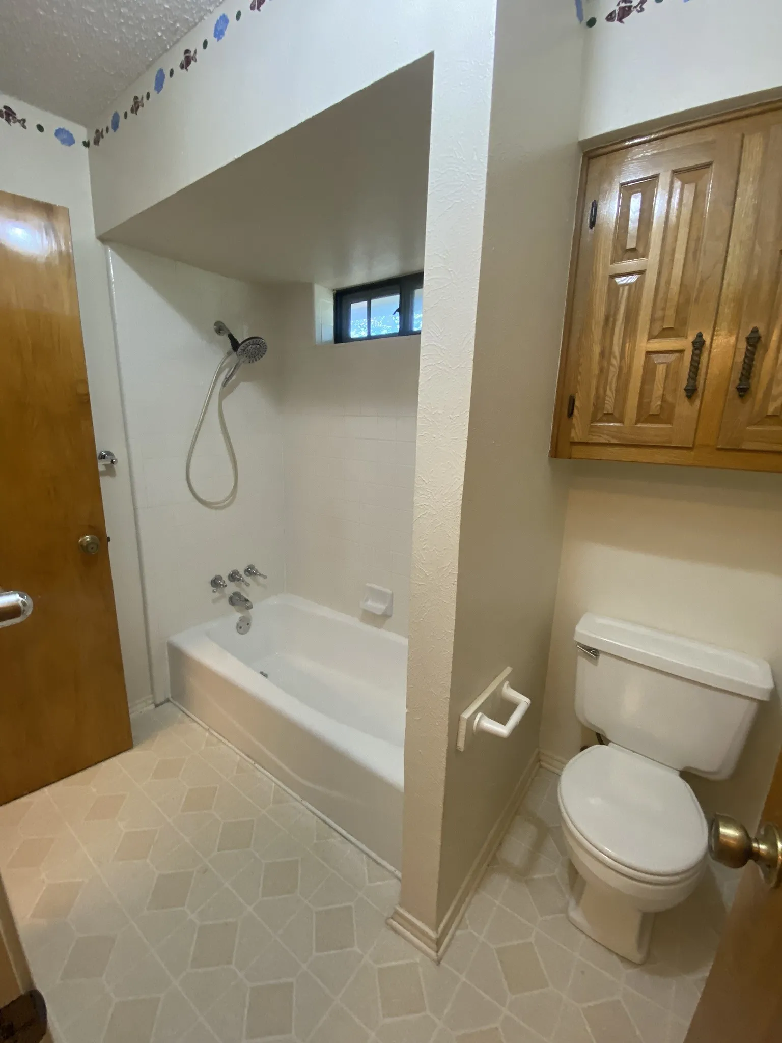 Single Family Residence For Rent in Collin County , 3616 Stagecoach Trail, Plano, Texas 75023, 4 Bedroom, 5 Bathroom, 2 Garage spaces, 2,524 Sqft, built in 1976, mls#21352323, Real Estate Agent in Plano, Homes For Rent in Collin county, Homes For Rent in Plano, Realtor in Plano Texas, Real Estate Brokerage Independent Realty Texas, Luminita Cordes Realtor