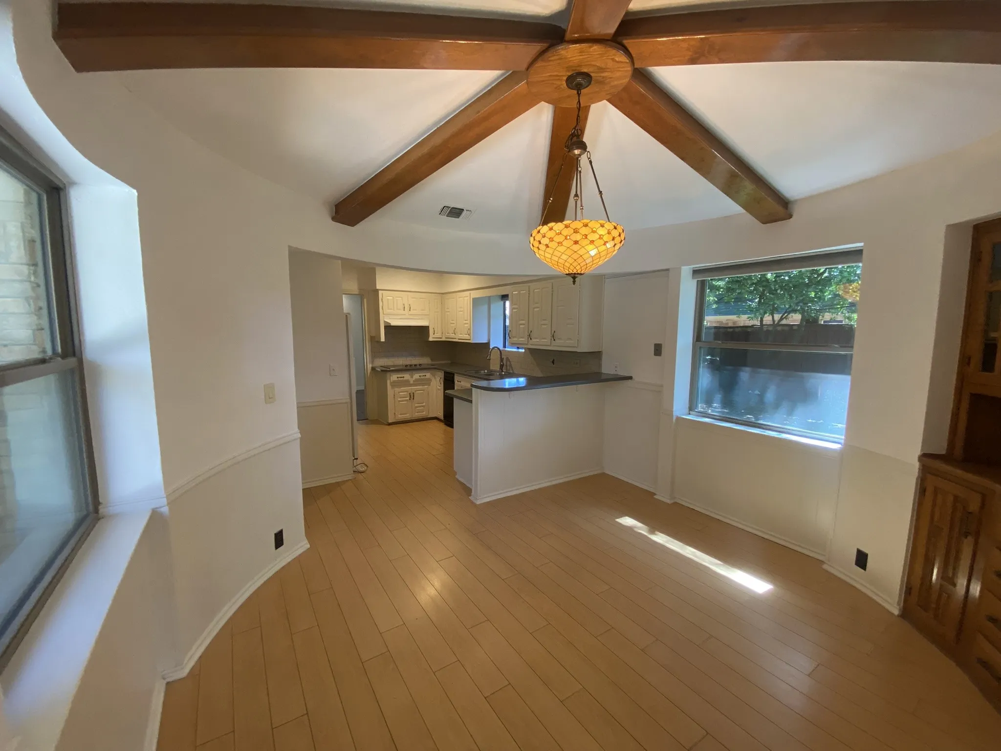 Single Family Residence For Rent in Collin County , 3616 Stagecoach Trail, Plano, Texas 75023, 4 Bedroom, 5 Bathroom, 2 Garage spaces, 2,524 Sqft, built in 1976, mls#21352323, Real Estate Agent in Plano, Homes For Rent in Collin county, Homes For Rent in Plano, Realtor in Plano Texas, Real Estate Brokerage Independent Realty Texas, Luminita Cordes Realtor