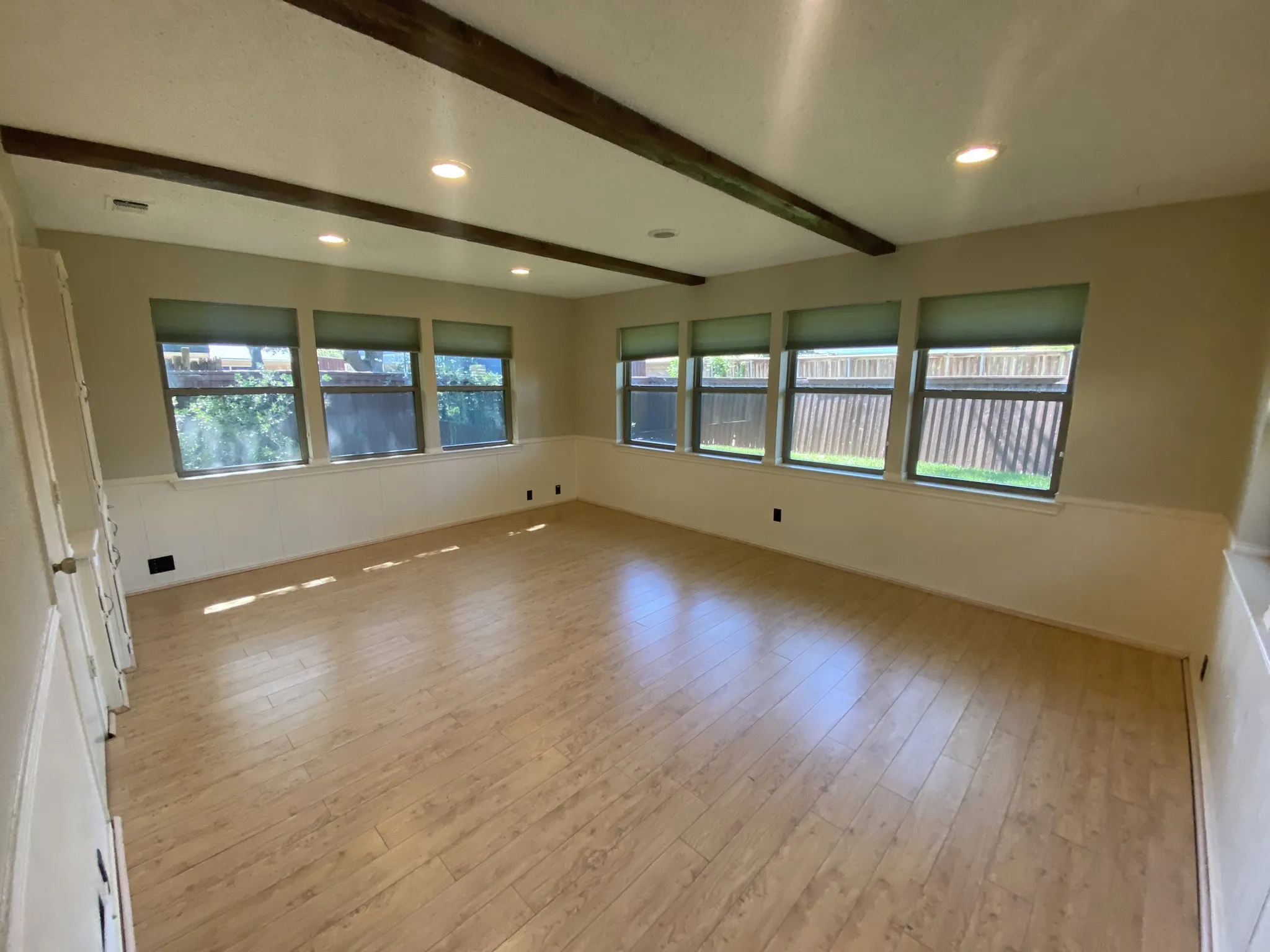 Single Family Residence For Rent in Collin County , 3616 Stagecoach Trail, Plano, Texas 75023, 4 Bedroom, 5 Bathroom, 2 Garage spaces, 2,524 Sqft, built in 1976, mls#21352323, Real Estate Agent in Plano, Homes For Rent in Collin county, Homes For Rent in Plano, Realtor in Plano Texas, Real Estate Brokerage Independent Realty Texas, Luminita Cordes Realtor
