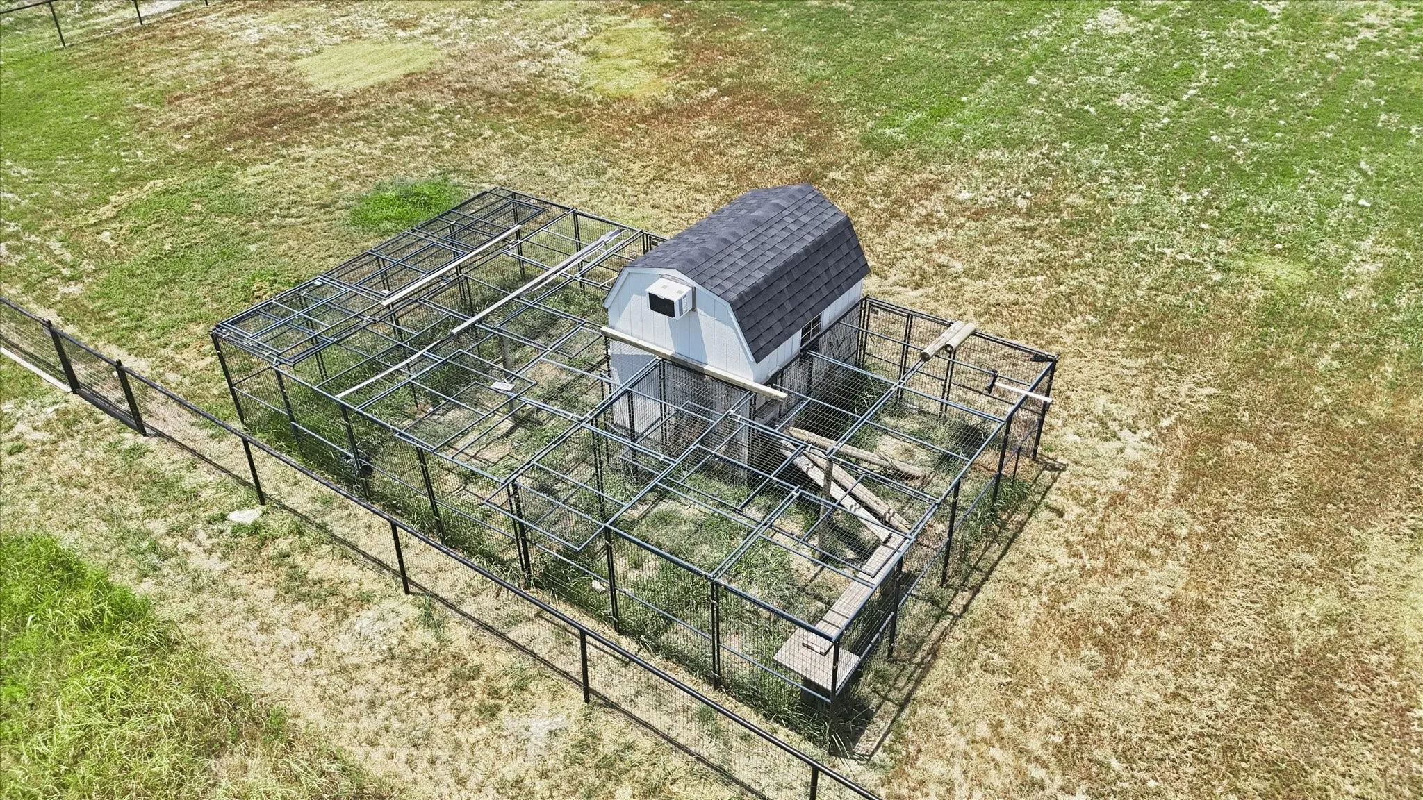 Kennel can be removed or your furry friends can enjoy the air conditioned shed.
