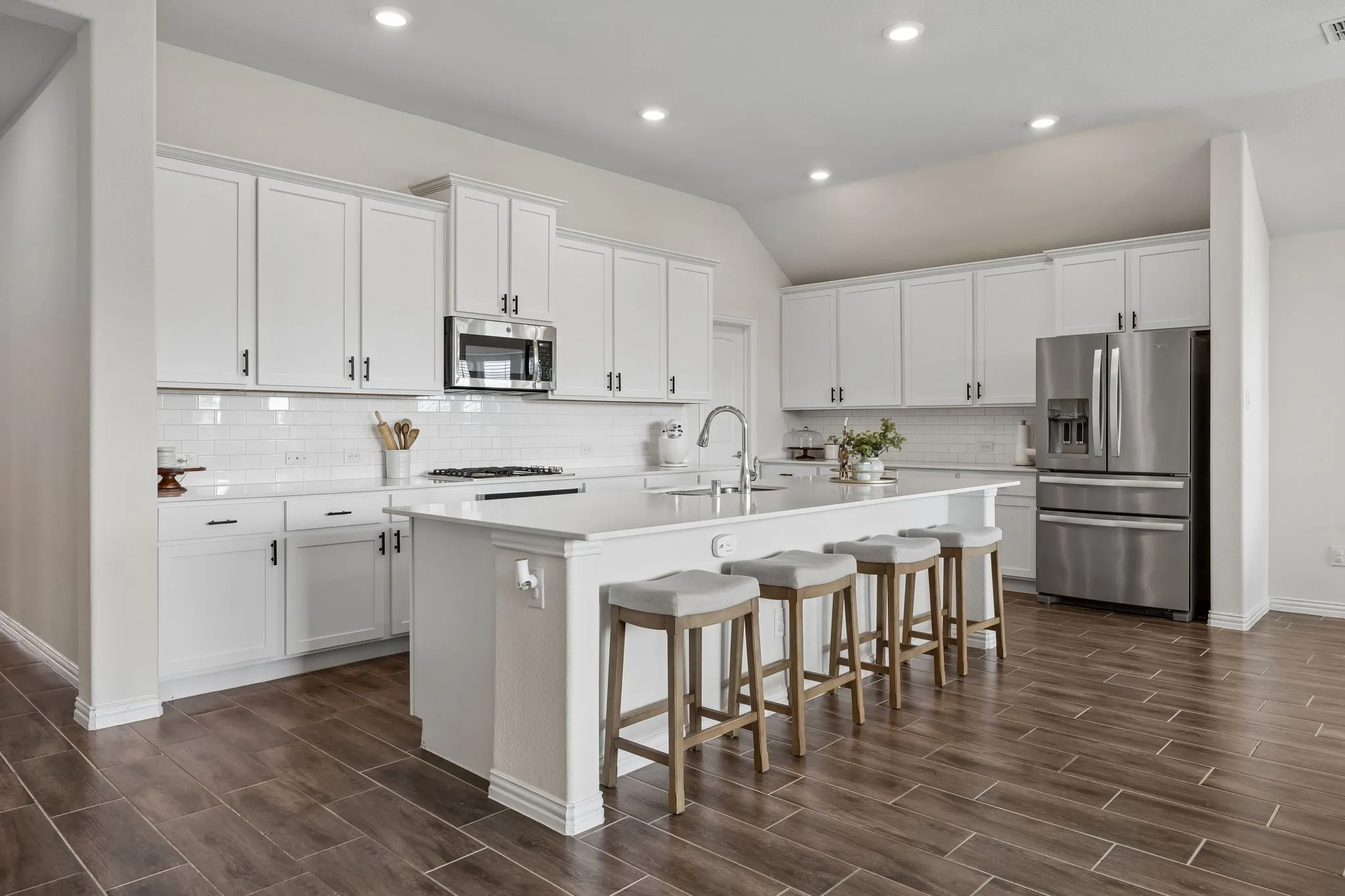Single Family Residence For Sale in Kaufman County , 733 Mercy Street, Forney, Texas 75126, 4 Bedroom, 3 Bathroom, 2 Garage spaces, 2,373 Sqft, built in 2019, mls#21331081, Real Estate Agent in Forney, Homes For Sale in Kaufman county, Homes For Sale in Forney, Realtor in Forney Texas, Real Estate Brokerage Independent Realty Texas, Luminita Cordes Realtor