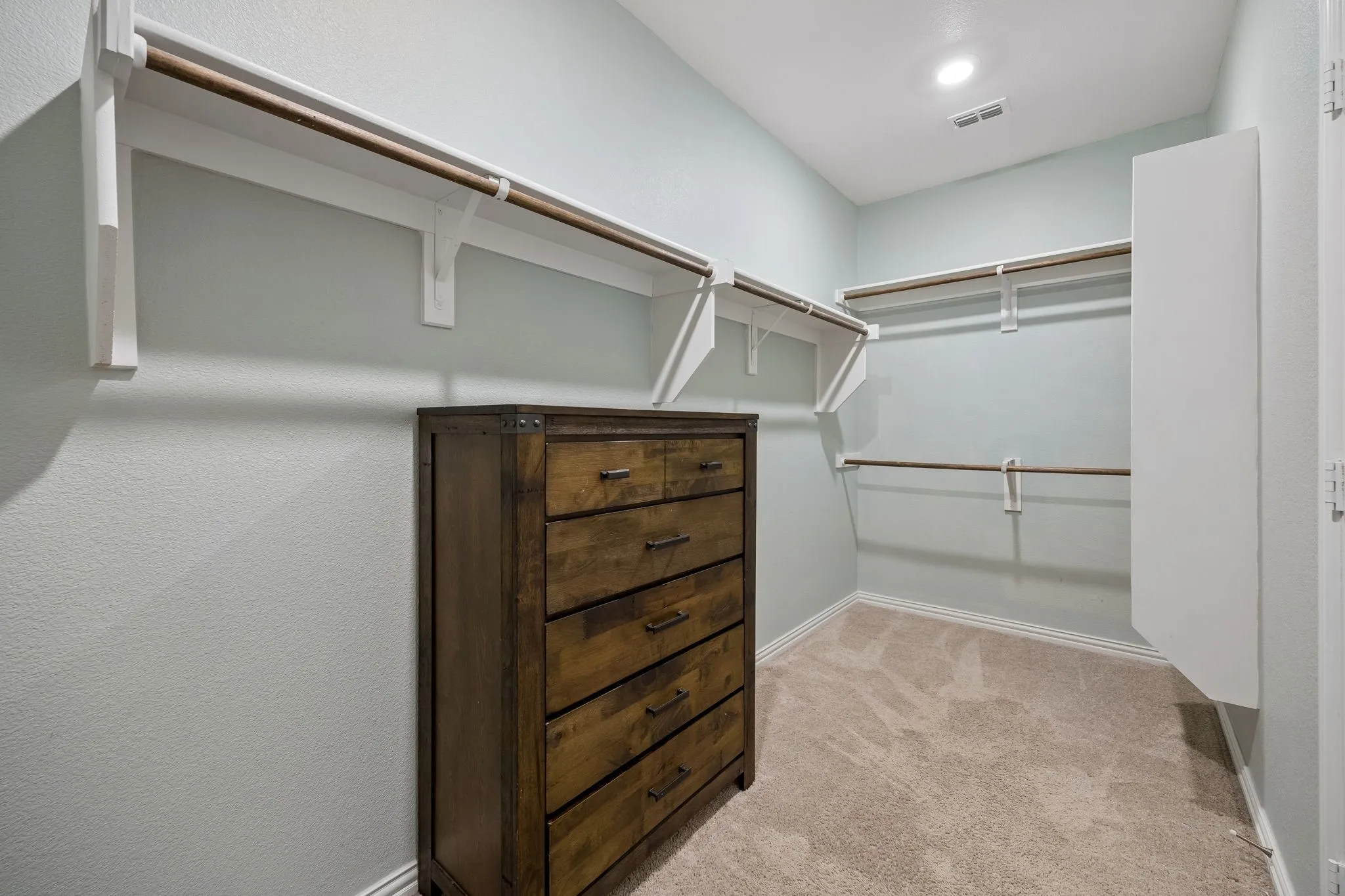 Single Family Residence For Sale in Kaufman County , 733 Mercy Street, Forney, Texas 75126, 4 Bedroom, 3 Bathroom, 2 Garage spaces, 2,373 Sqft, built in 2019, mls#21331081, Real Estate Agent in Forney, Homes For Sale in Kaufman county, Homes For Sale in Forney, Realtor in Forney Texas, Real Estate Brokerage Independent Realty Texas, Luminita Cordes Realtor