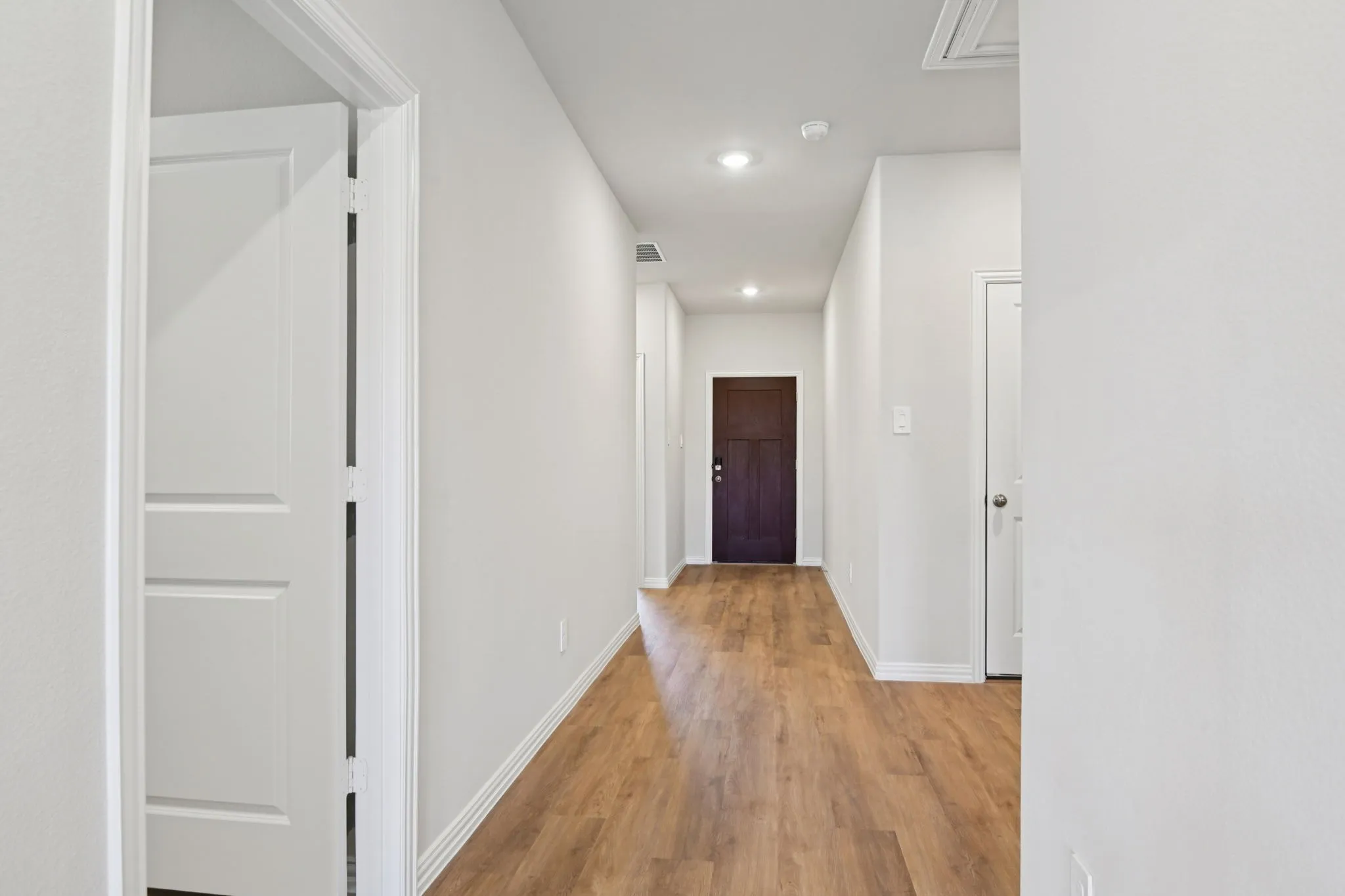 Photo is not of the actual home, but is an inspirational photo of builder’s model home and may depict options, furnishings, and/or decorator features that are not included.