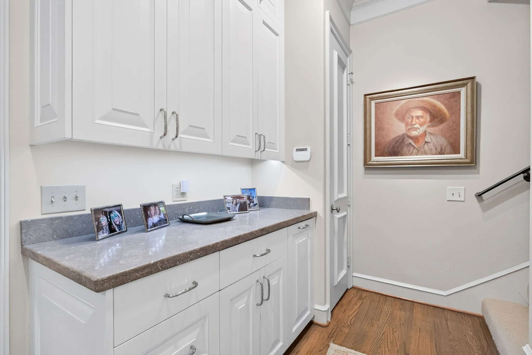 Single Family Residence For Sale in Tarrant County , 4902 Westbriar Drive, Fort Worth, Texas 76109, 3 Bedroom, 4 Bathroom, 2 Garage spaces, 3,096 Sqft, built in 1983, mls#21352190, Real Estate Agent in Fort Worth, Homes For Sale in Tarrant county, Homes For Sale in Fort Worth, Realtor in Fort Worth Texas, Real Estate Brokerage Independent Realty Texas, Luminita Cordes Realtor