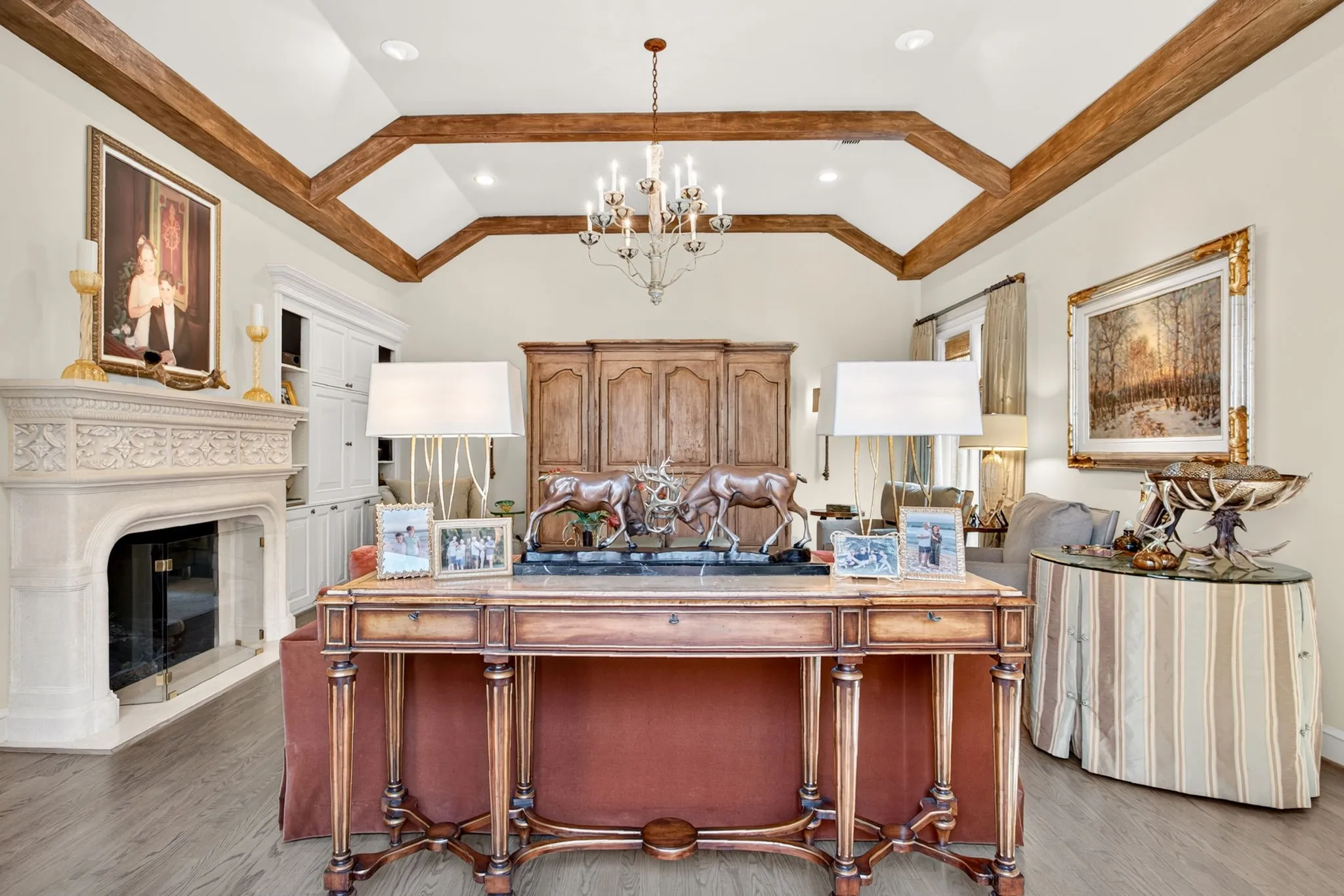 Single Family Residence For Sale in Tarrant County , 4902 Westbriar Drive, Fort Worth, Texas 76109, 3 Bedroom, 4 Bathroom, 2 Garage spaces, 3,096 Sqft, built in 1983, mls#21352190, Real Estate Agent in Fort Worth, Homes For Sale in Tarrant county, Homes For Sale in Fort Worth, Realtor in Fort Worth Texas, Real Estate Brokerage Independent Realty Texas, Luminita Cordes Realtor